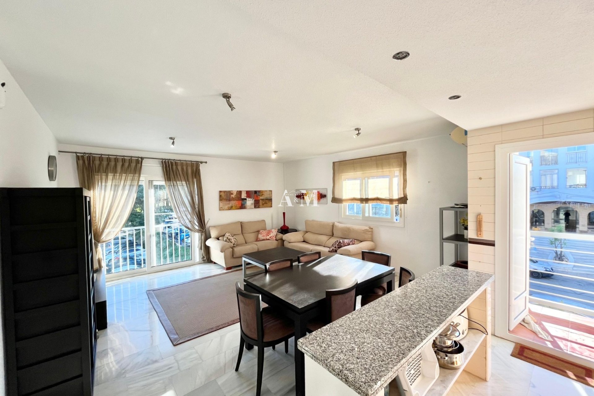 Alquiler a largo plazo - Apartamento / piso - Orihuela Costa - Villamartín