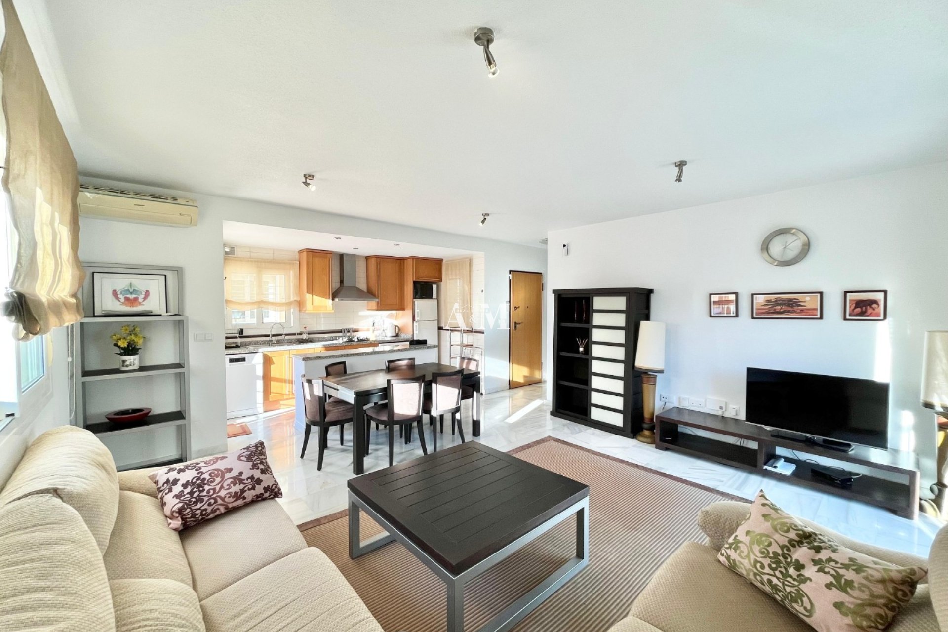 Alquiler a largo plazo - Apartamento / piso - Orihuela Costa - Villamartín