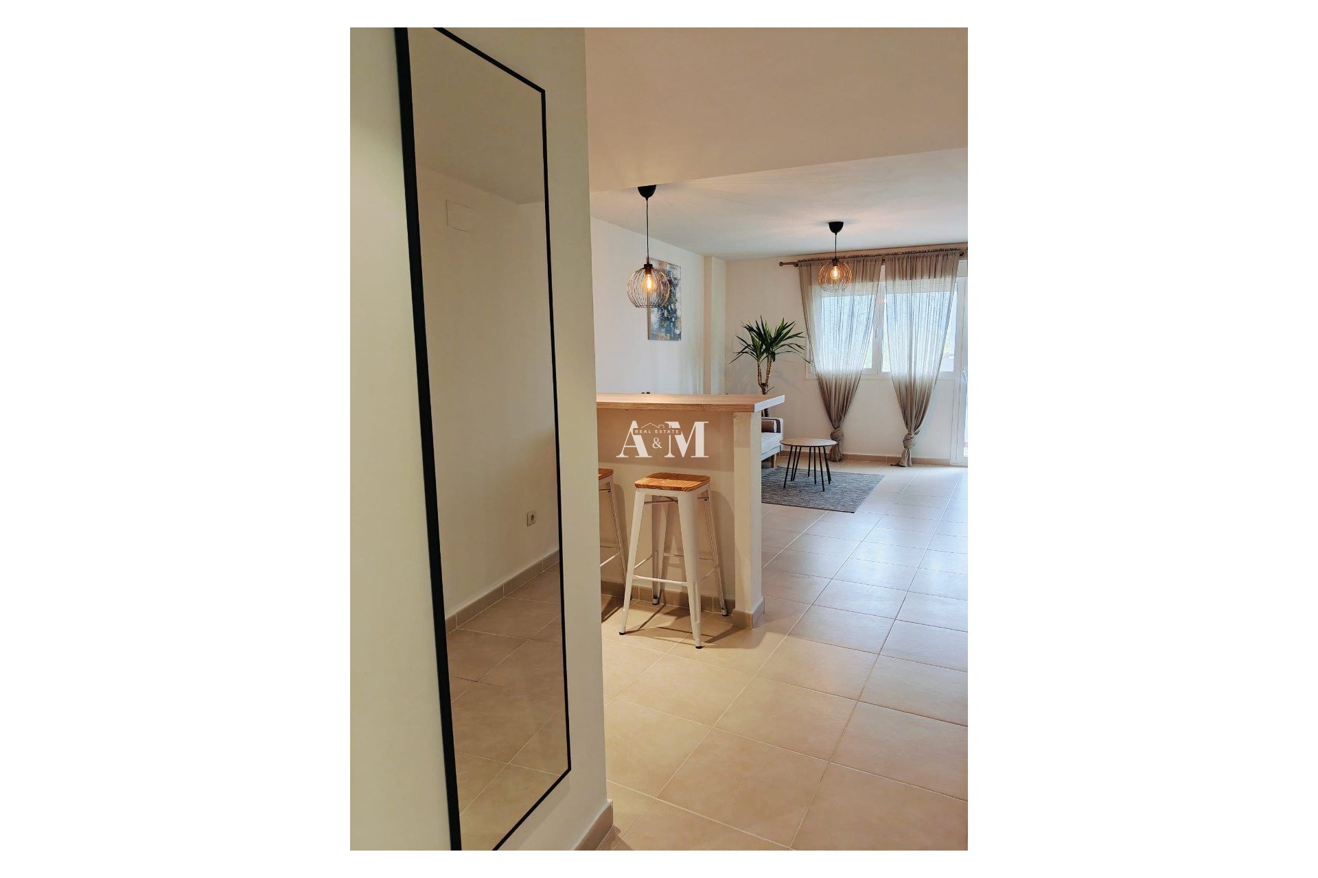 Alquiler a largo plazo - Apartamento / piso - Orihuela Costa