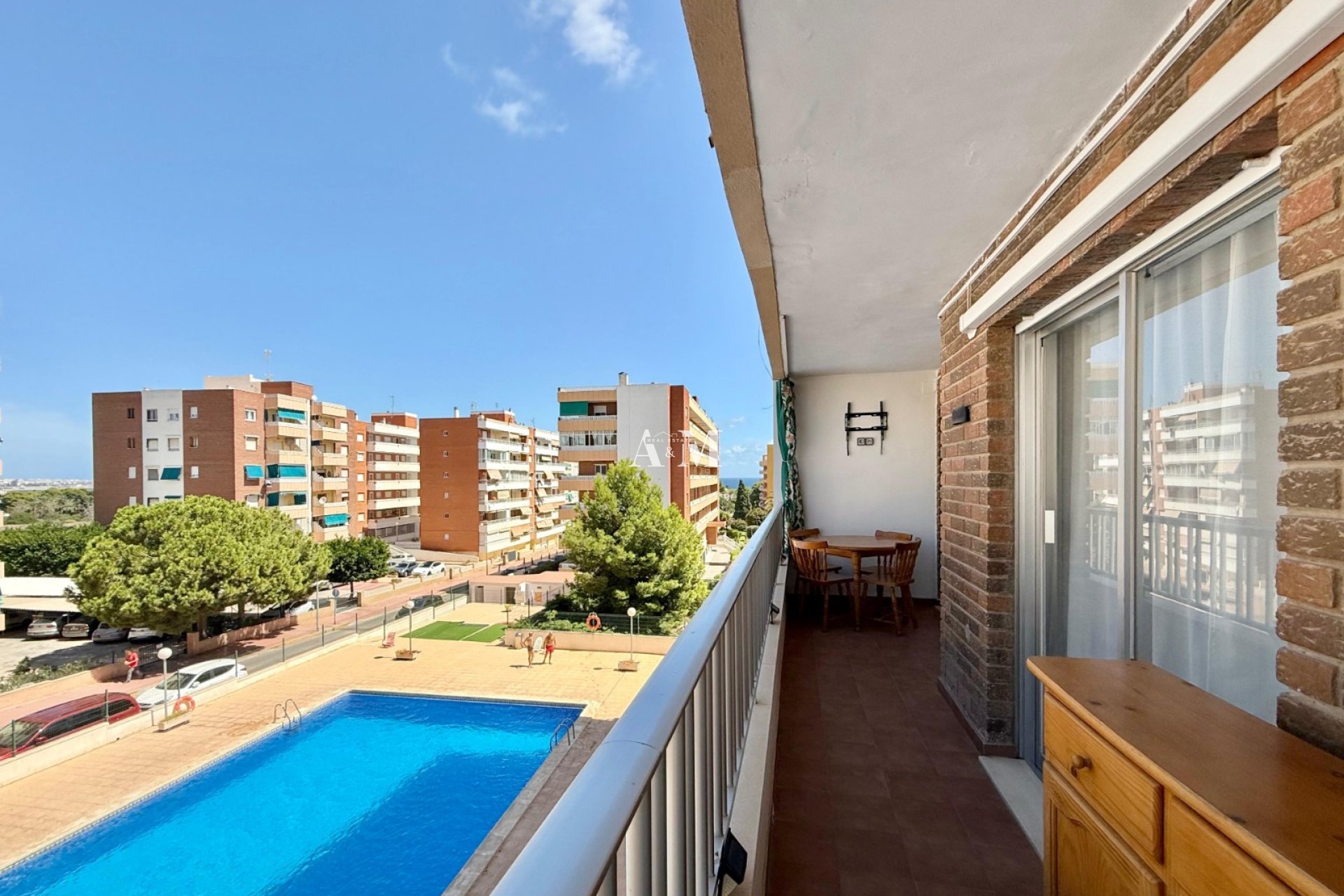 Alquiler a largo plazo - Apartamento / piso - Punta Prima
