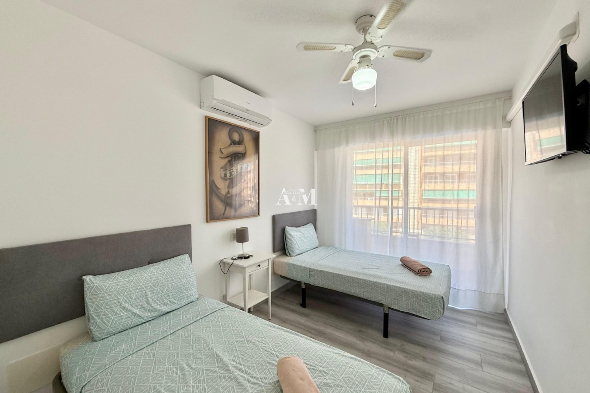 Alquiler a largo plazo - Apartamento / piso - Punta Prima