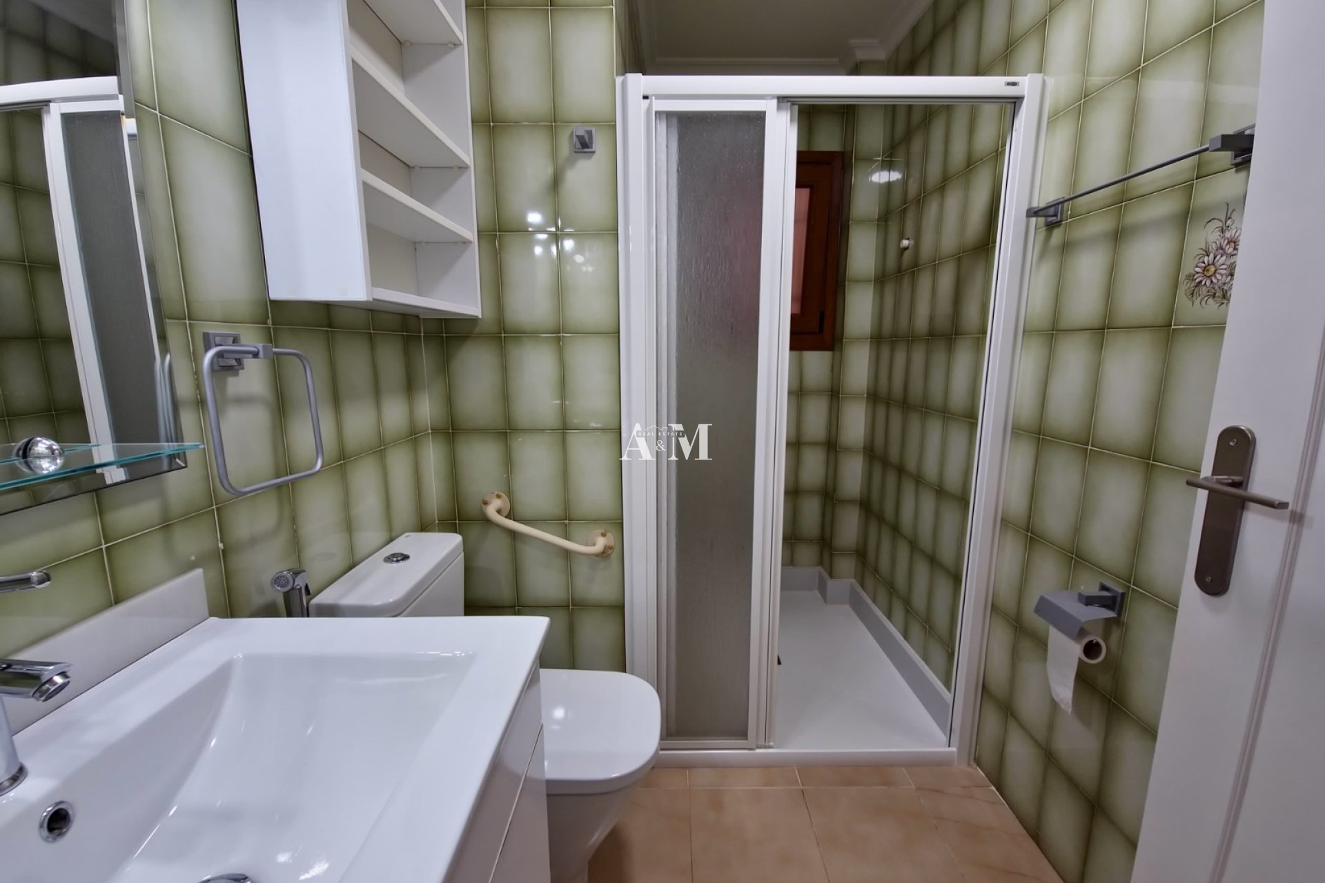 Alquiler a largo plazo - Apartamento / piso - Punta Prima