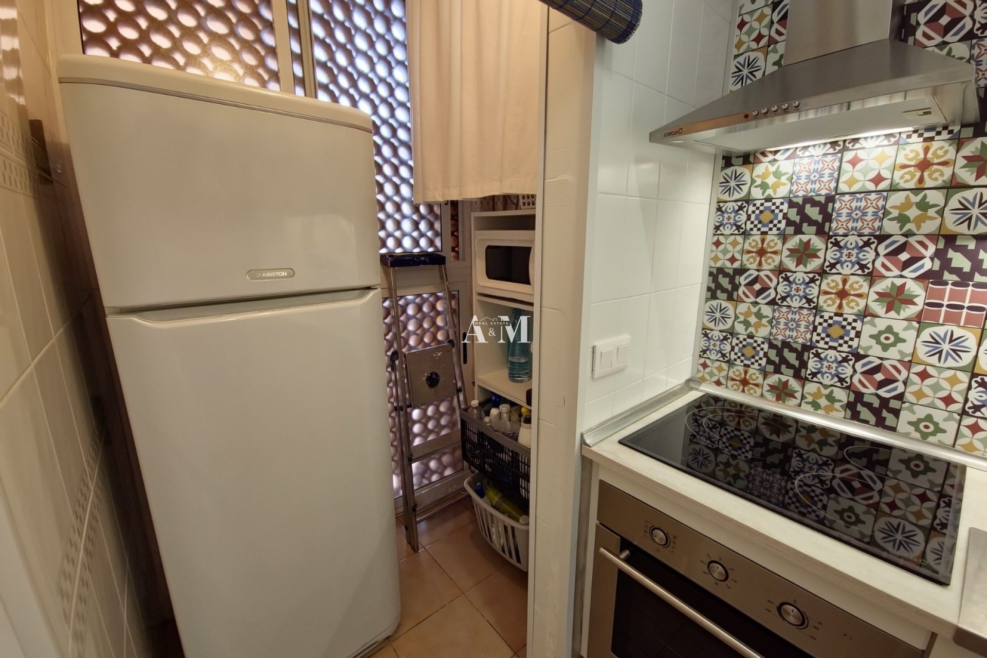 Alquiler a largo plazo - Apartamento / piso - Punta Prima
