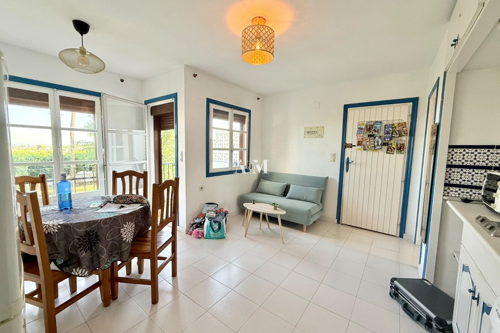 Alquiler a largo plazo - Apartamento / piso - San Miguel de Salinas