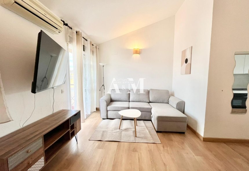 Alquiler a largo plazo - Apartamento / piso - San Miguel de Salinas