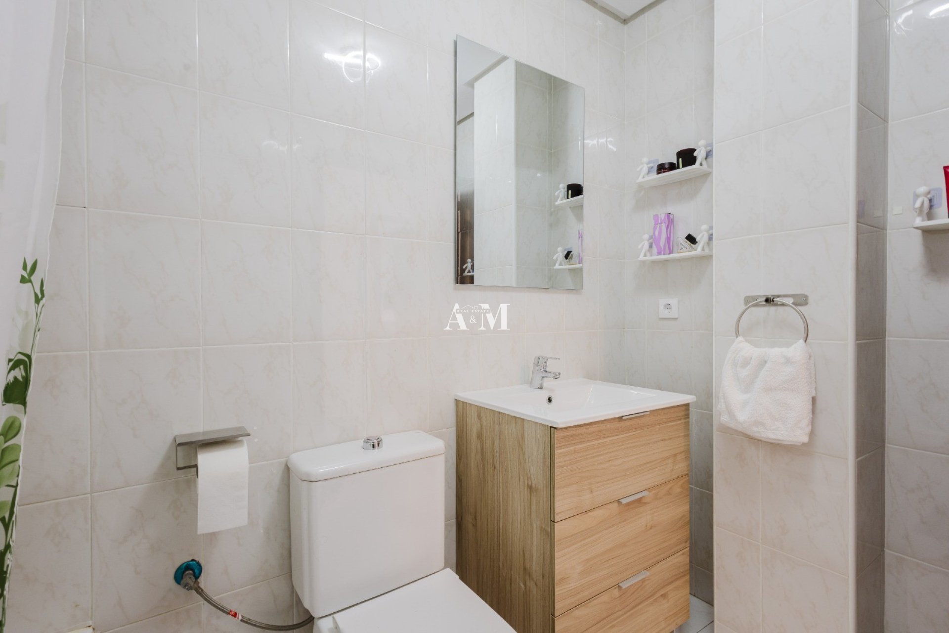 Alquiler a largo plazo - Apartamento / piso - San Miguel de Salinas