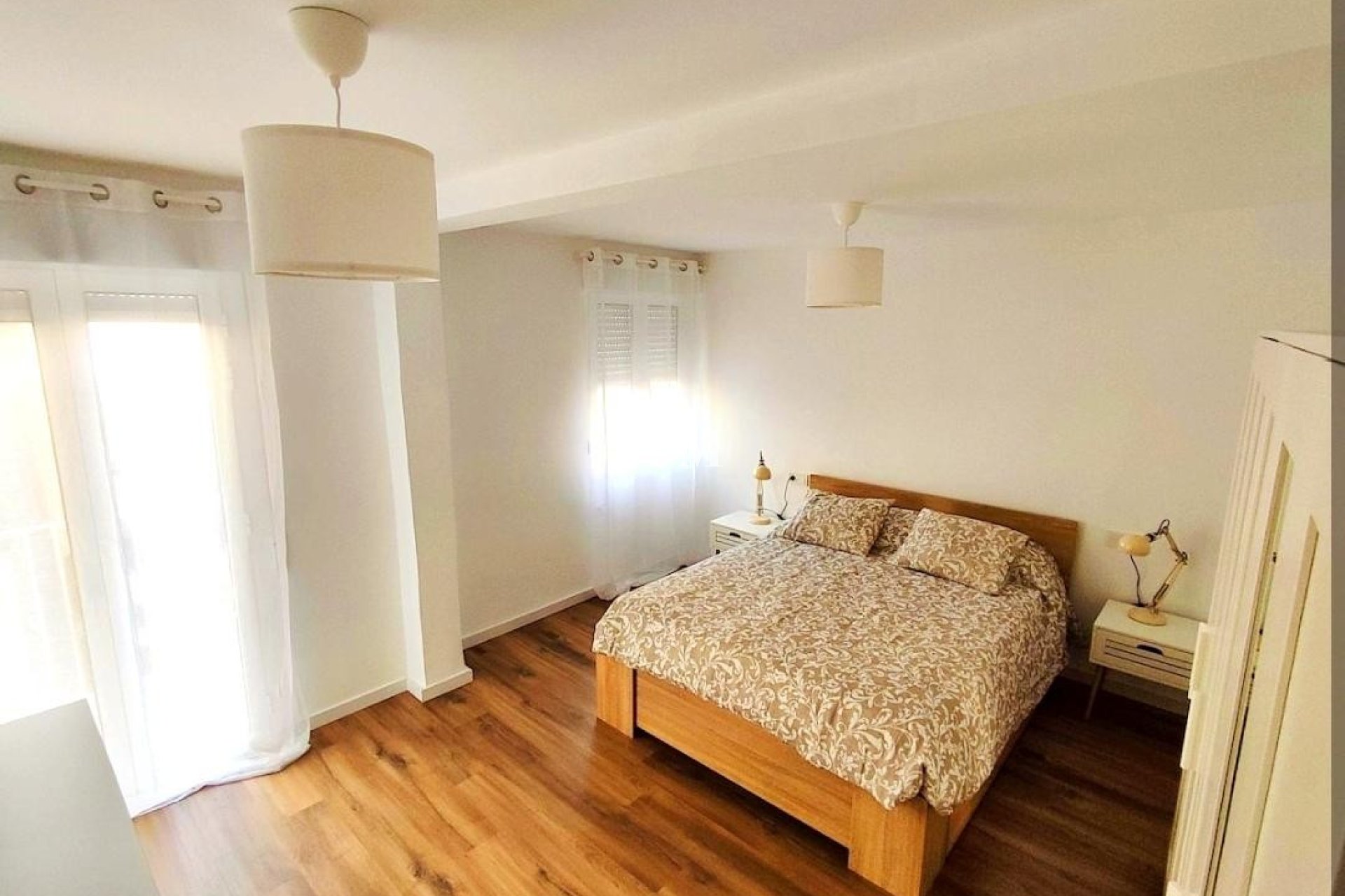 Alquiler a largo plazo - Apartamento / piso - Santa Pola - Puerto