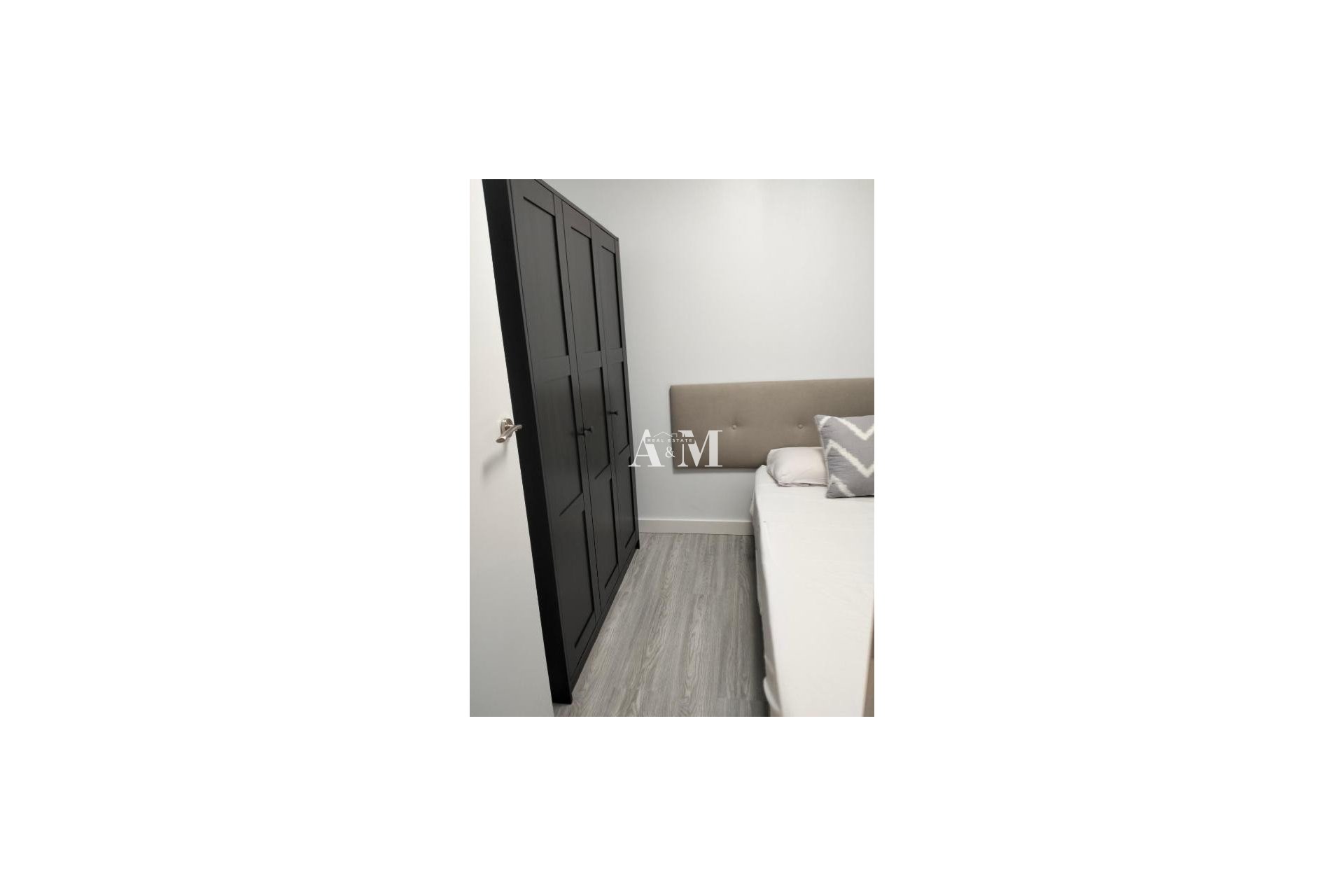 Alquiler a largo plazo - Apartamento / piso - Santa Pola - Puerto