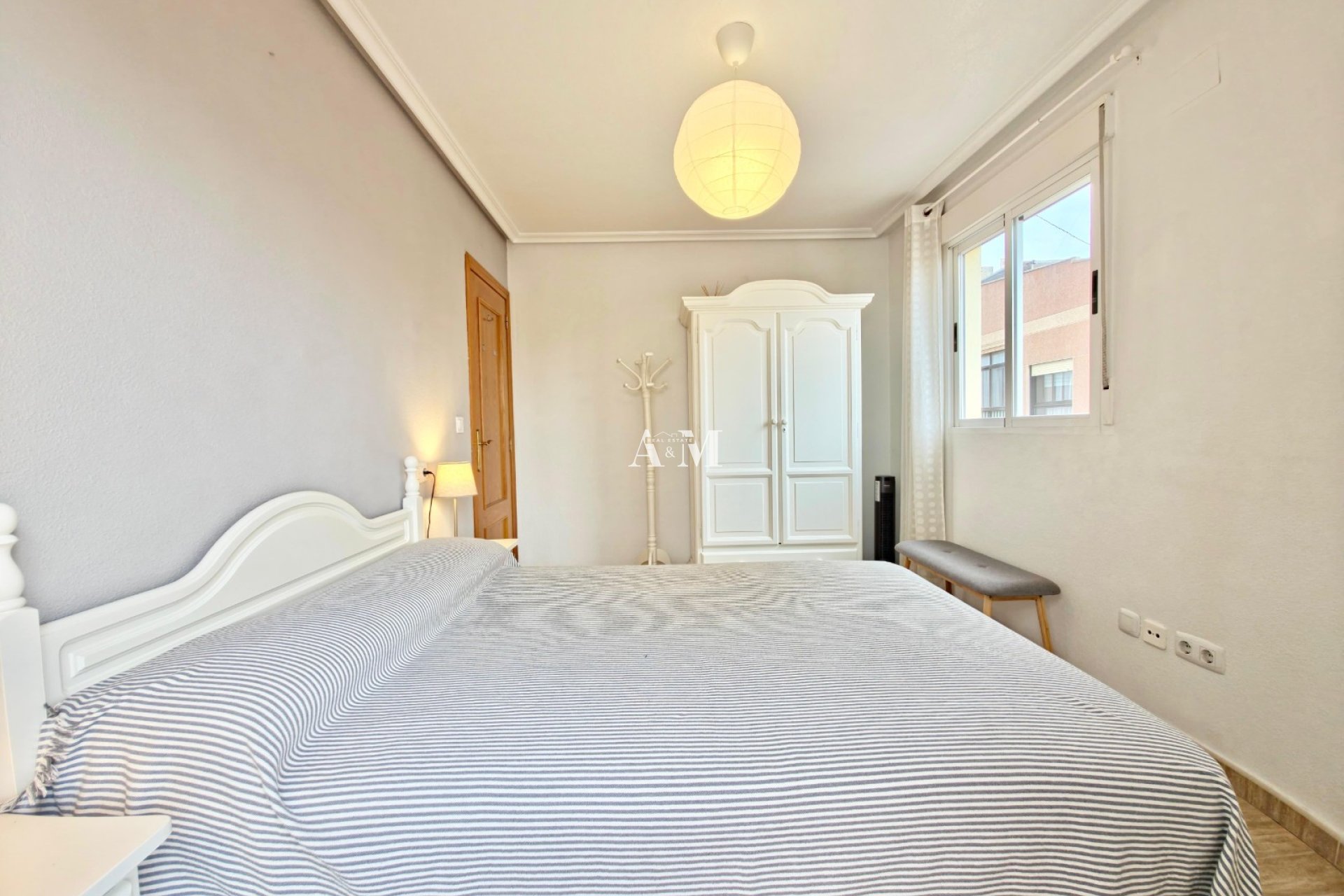 Alquiler a largo plazo - Apartamento / piso - Santa Pola
