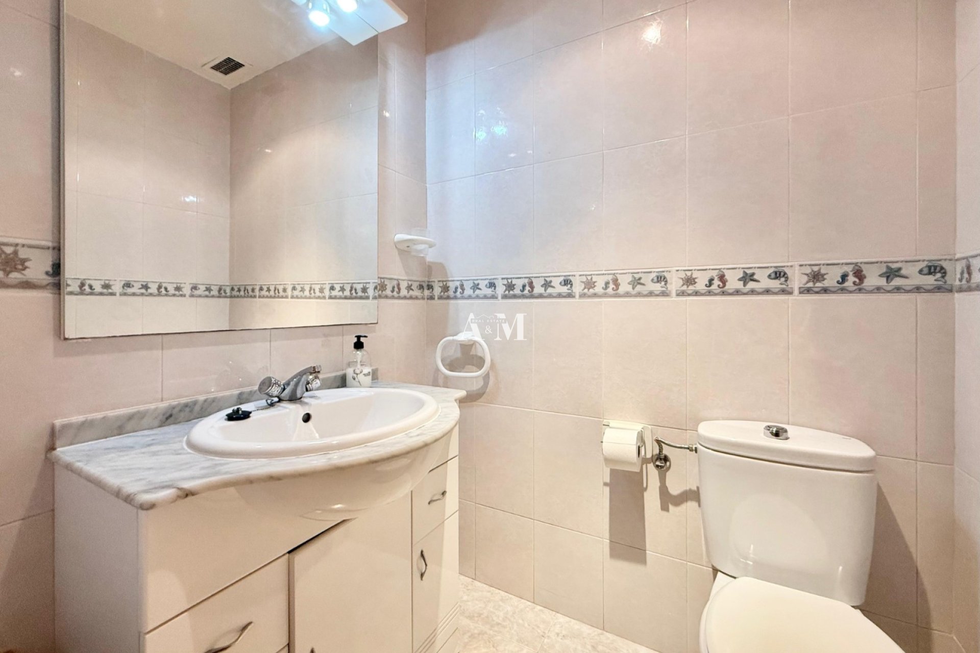 Alquiler a largo plazo - Apartamento / piso - Santa Pola