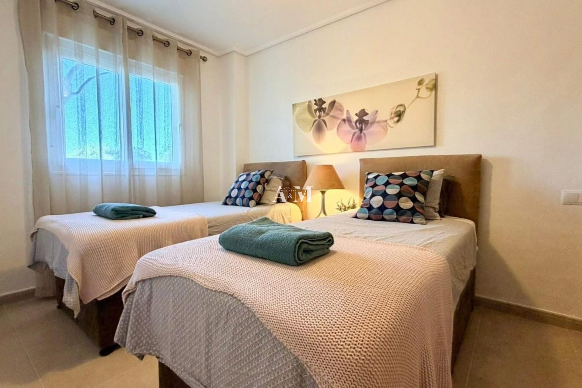 Alquiler a largo plazo - Apartamento / piso - Sucina