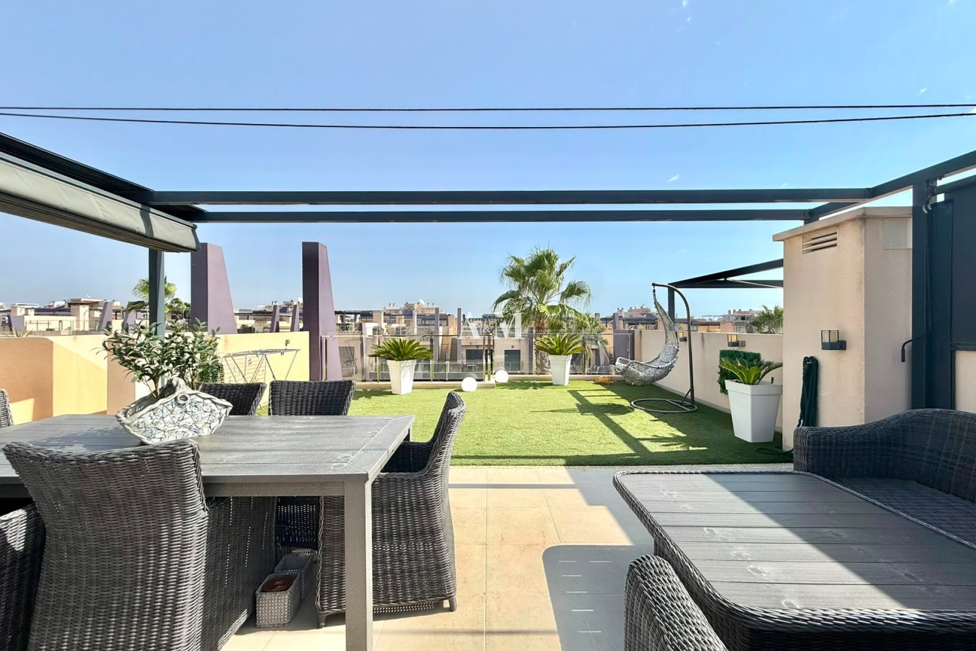 Alquiler a largo plazo - Apartamento / piso - Torre de la Horadada - Mil Palmeras