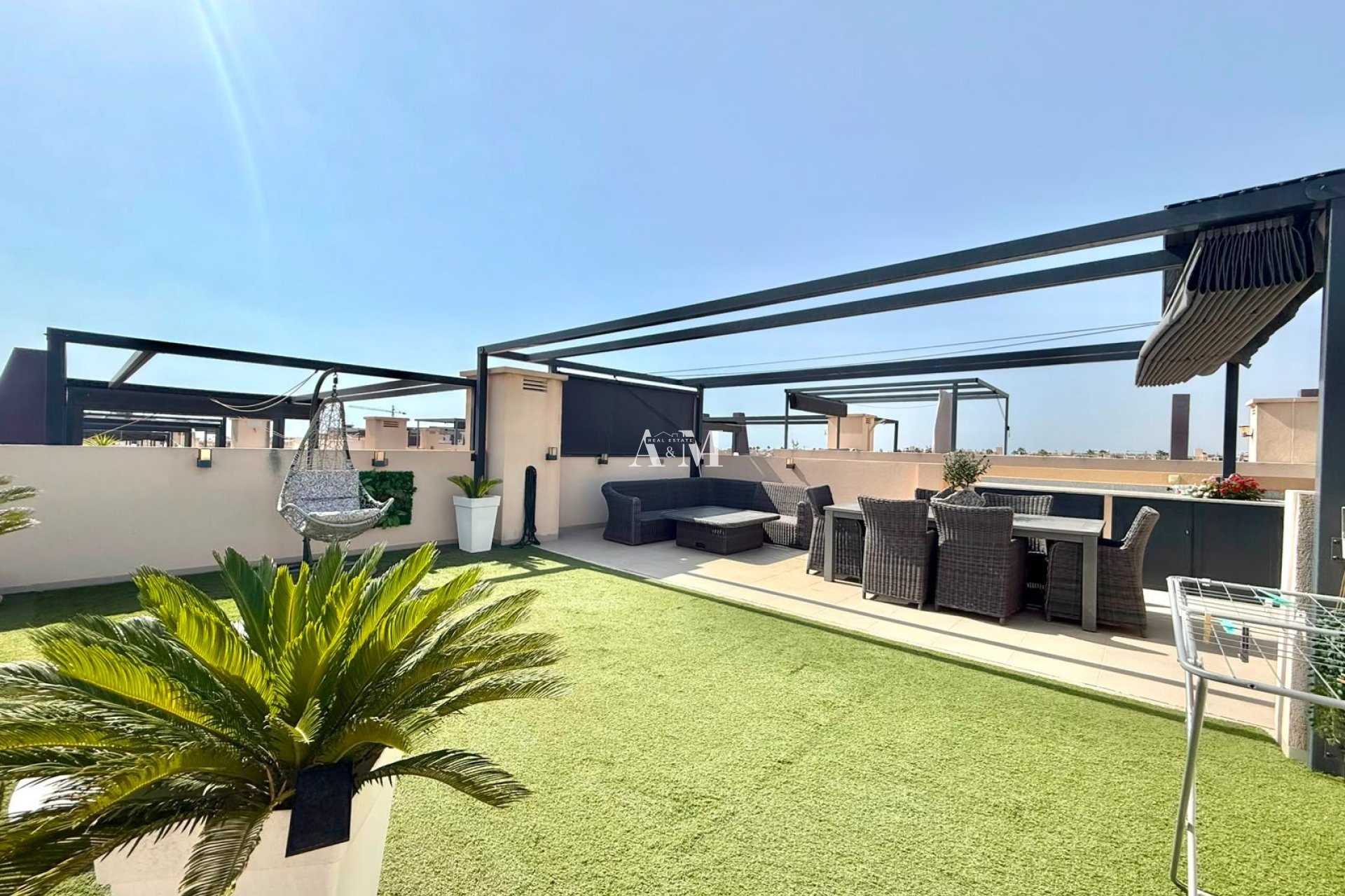 Alquiler a largo plazo - Apartamento / piso - Torre de la Horadada - Mil Palmeras