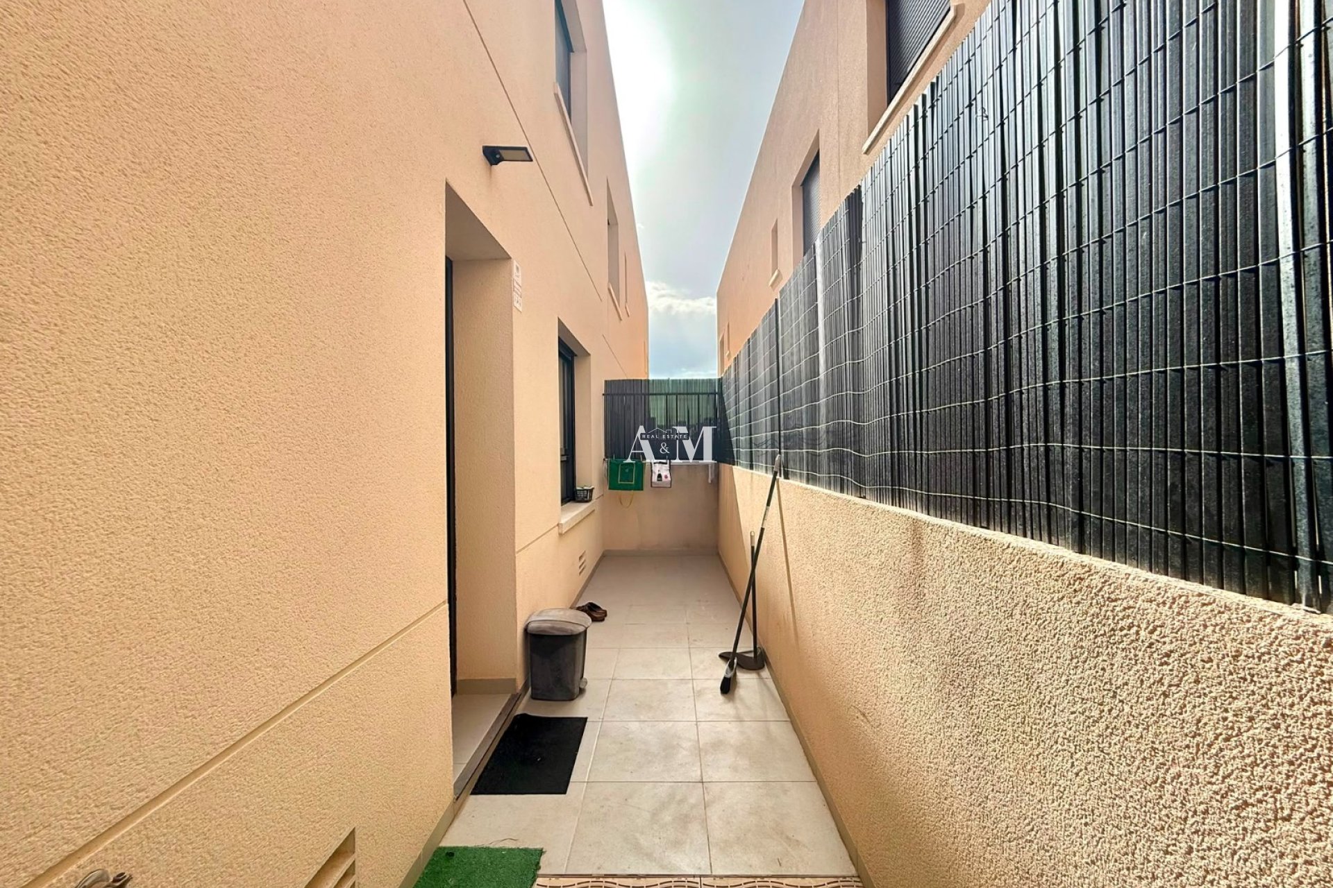 Alquiler a largo plazo - Apartamento / piso - Torre de la Horadada - Mil Palmeras
