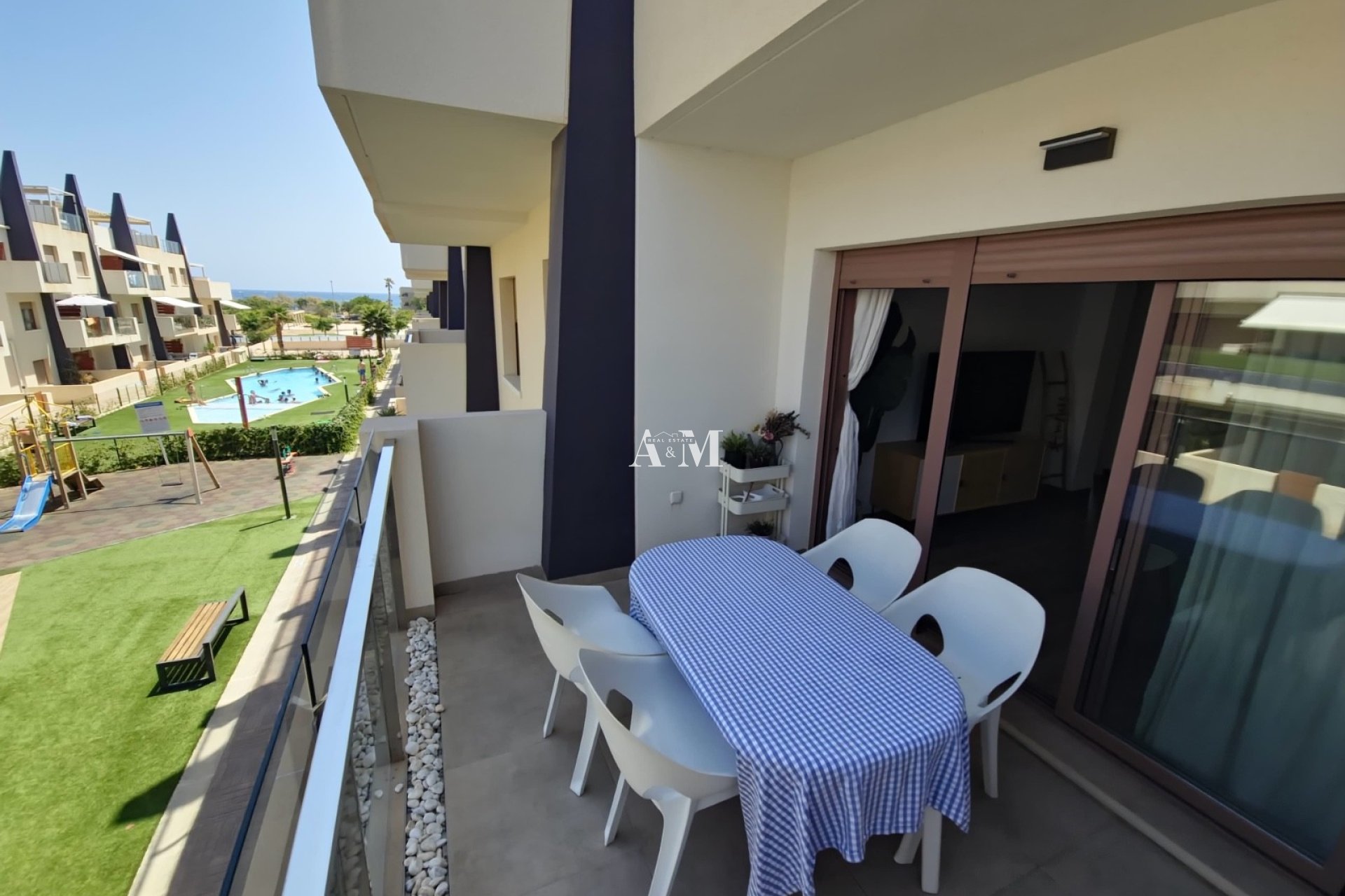Alquiler a largo plazo - Apartamento / piso - Torre de la Horadada - Mil Palmeras