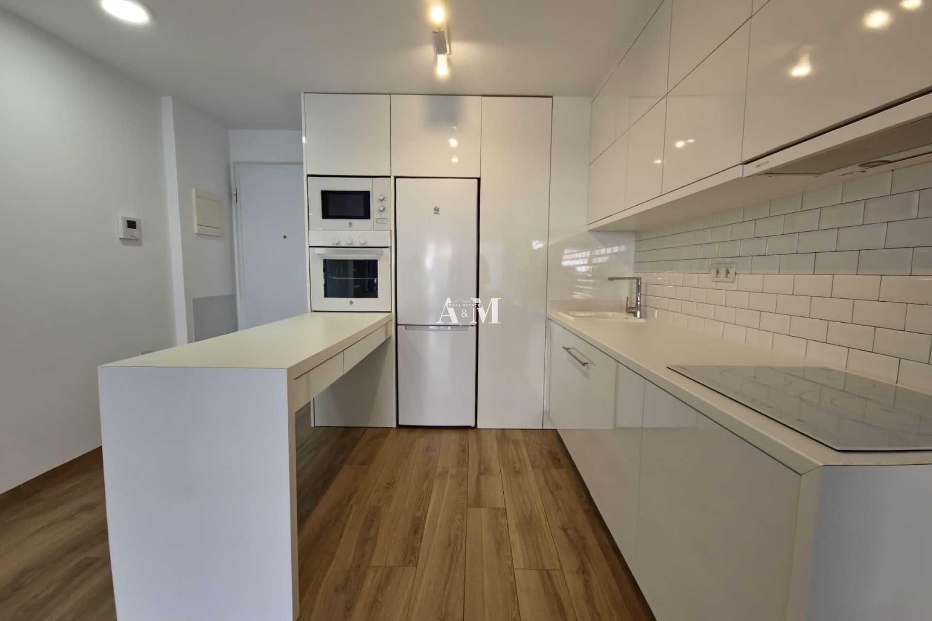 Alquiler a largo plazo - Apartamento / piso - Torre de la Horadada - Mil Palmeras