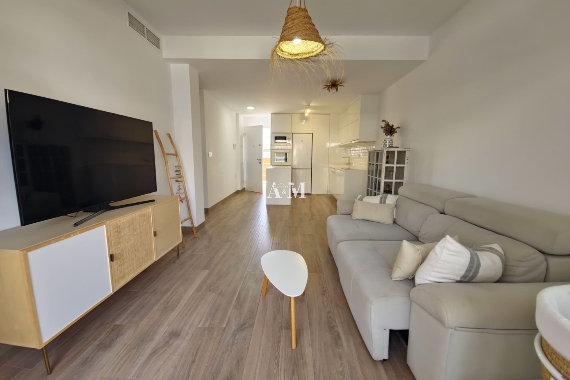 Alquiler a largo plazo - Apartamento / piso - Torre de la Horadada - Mil Palmeras
