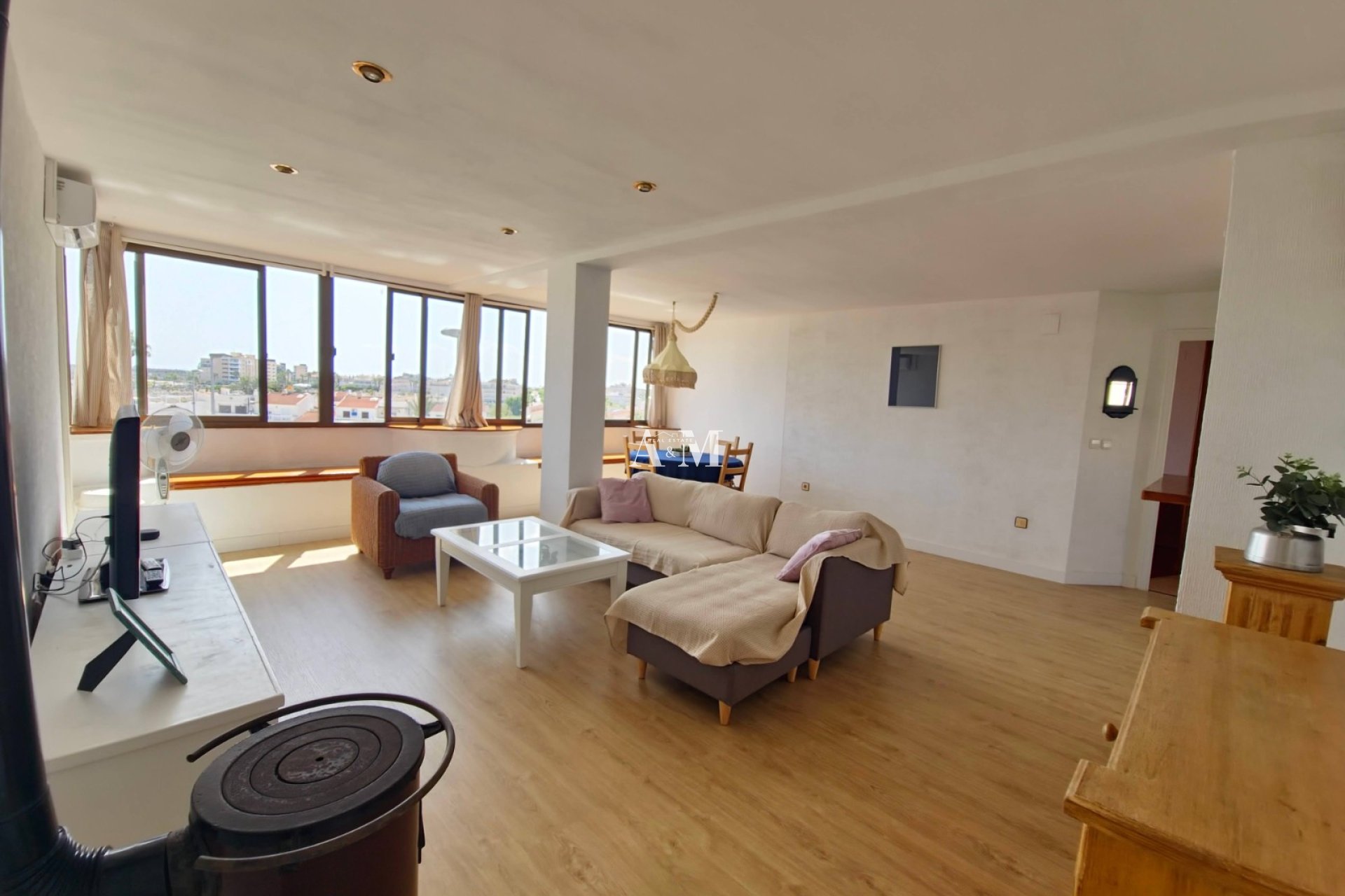 Alquiler a largo plazo - Apartamento / piso - Torre de la Horadada - Mil Palmeras
