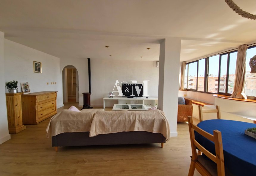 Alquiler a largo plazo - Apartamento / piso - Torre de la Horadada - Mil Palmeras