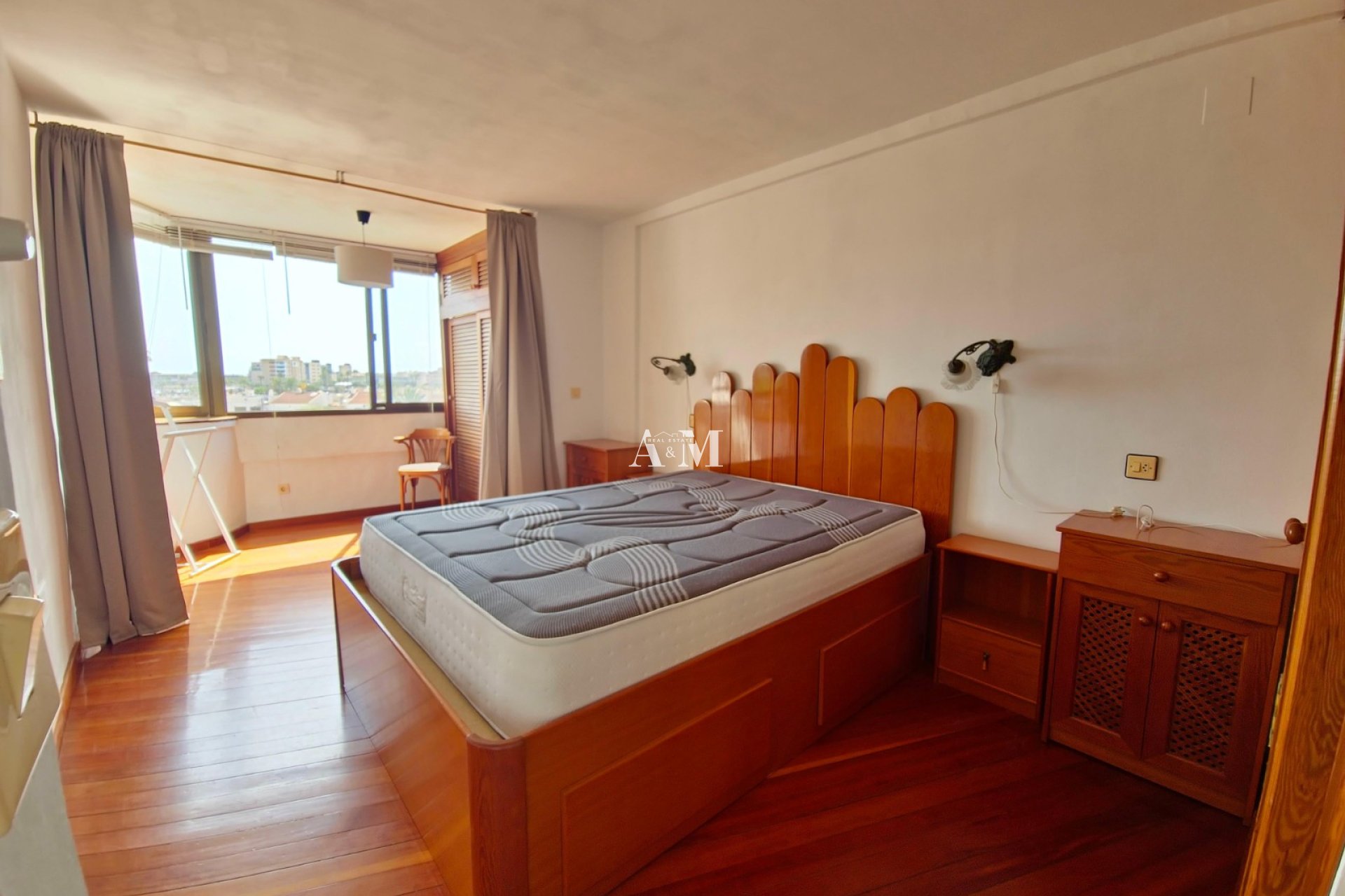 Alquiler a largo plazo - Apartamento / piso - Torre de la Horadada - Mil Palmeras