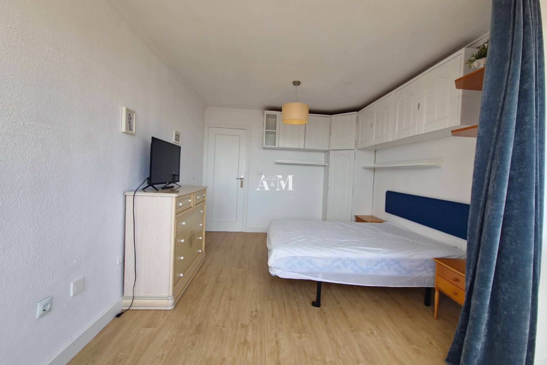 Alquiler a largo plazo - Apartamento / piso - Torre de la Horadada - Mil Palmeras
