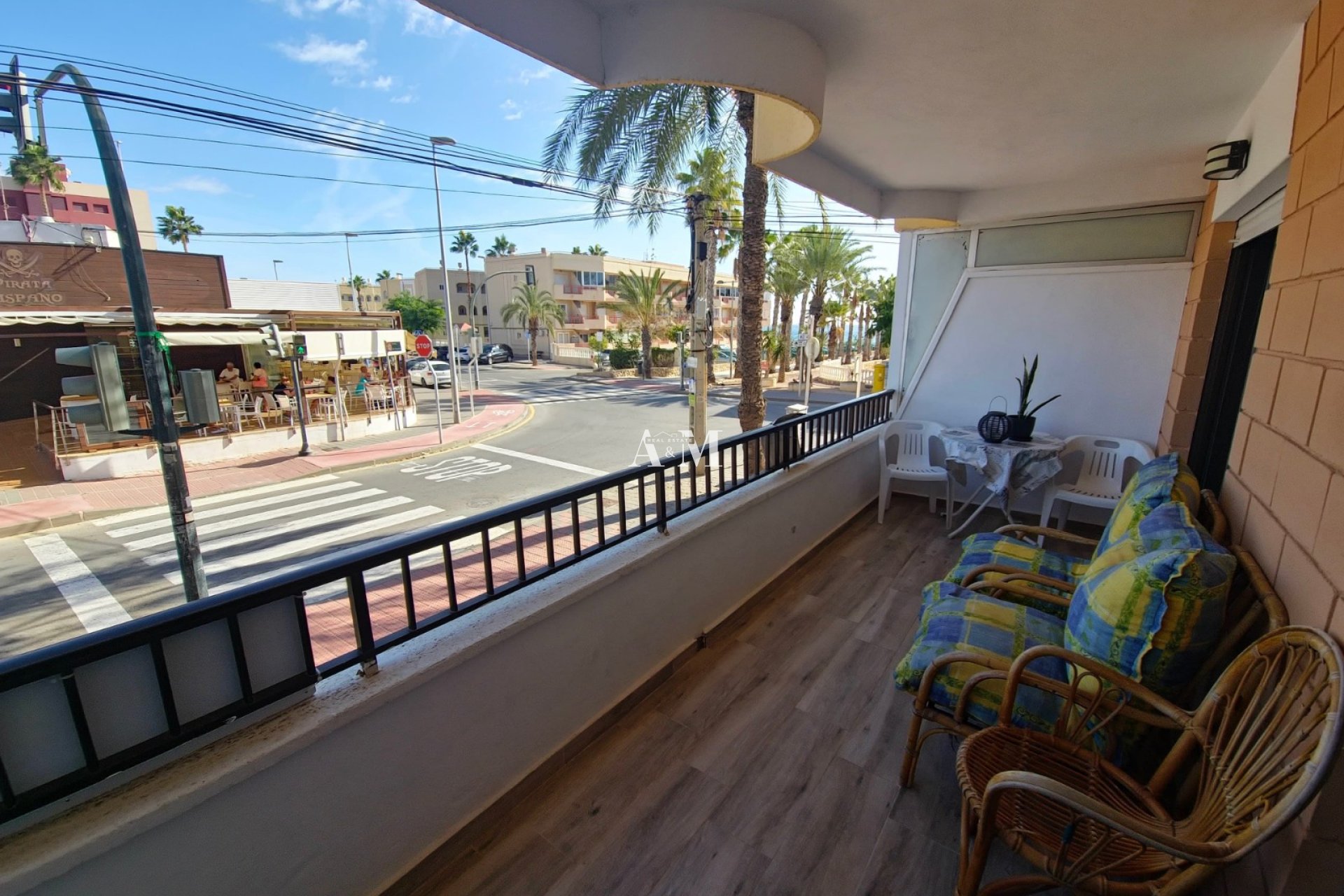 Alquiler a largo plazo - Apartamento / piso - Torre de la Horadada - Mil Palmeras