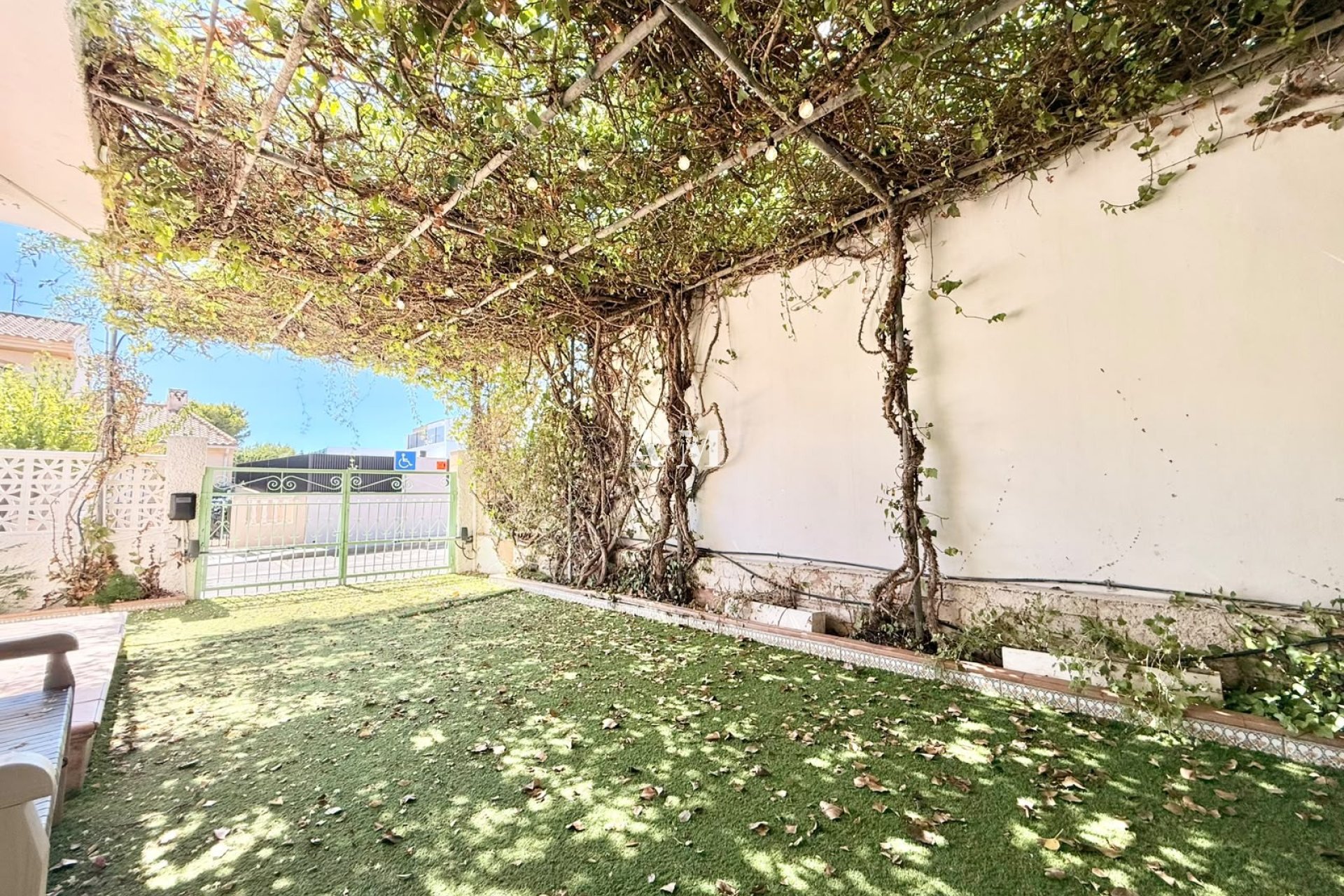 Alquiler a largo plazo - Apartamento / piso - Torre de la Horadada