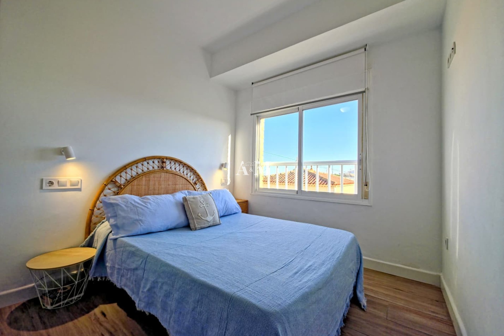 Alquiler a largo plazo - Apartamento / piso - Torre de la Horadada