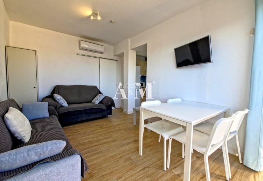 Alquiler a largo plazo - Apartamento / piso - Torre de la Horadada