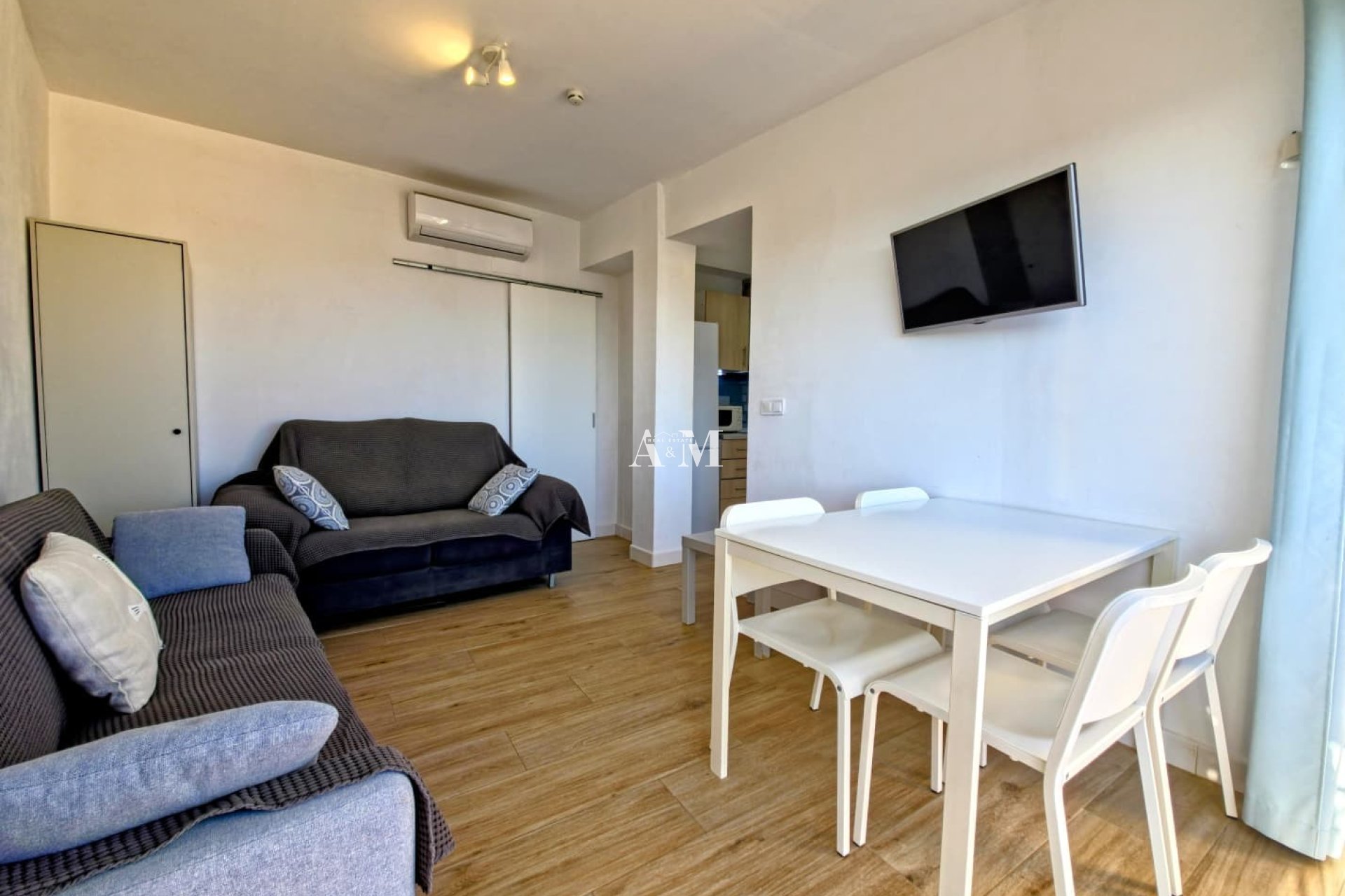 Alquiler a largo plazo - Apartamento / piso - Torre de la Horadada