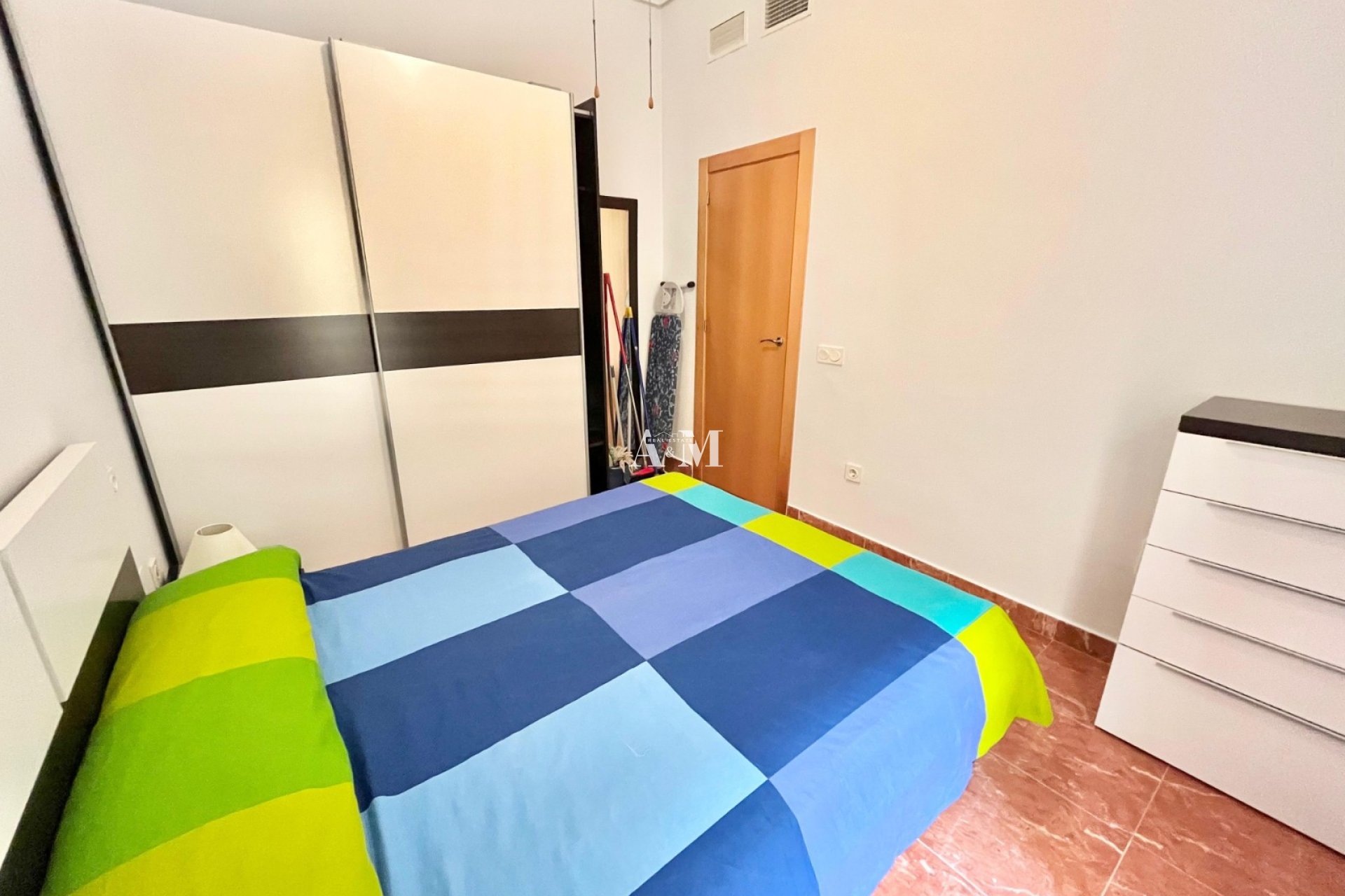 Alquiler a largo plazo - Apartamento / piso - Torre de la Horadada