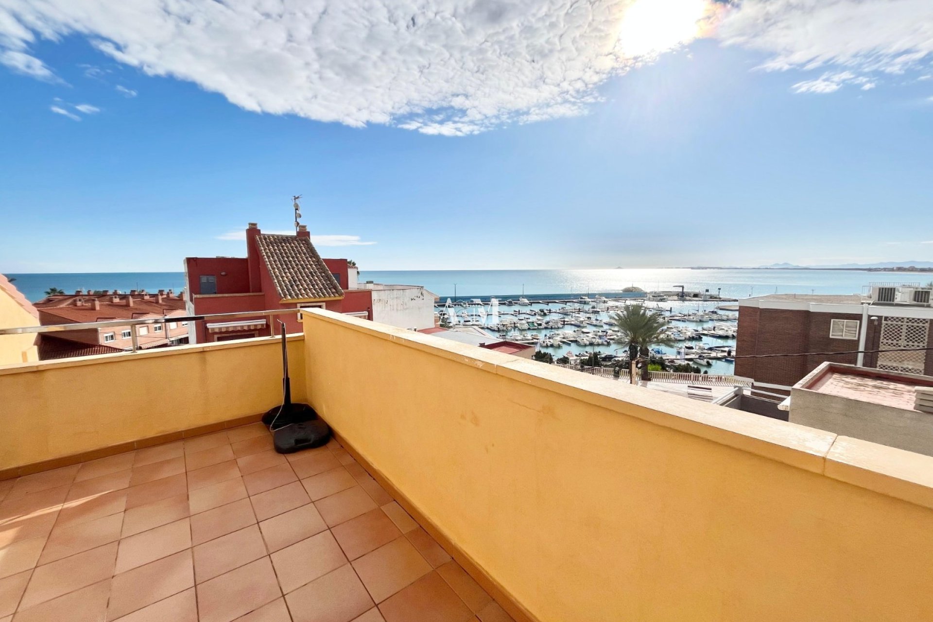 Alquiler a largo plazo - Apartamento / piso - Torre de la Horadada