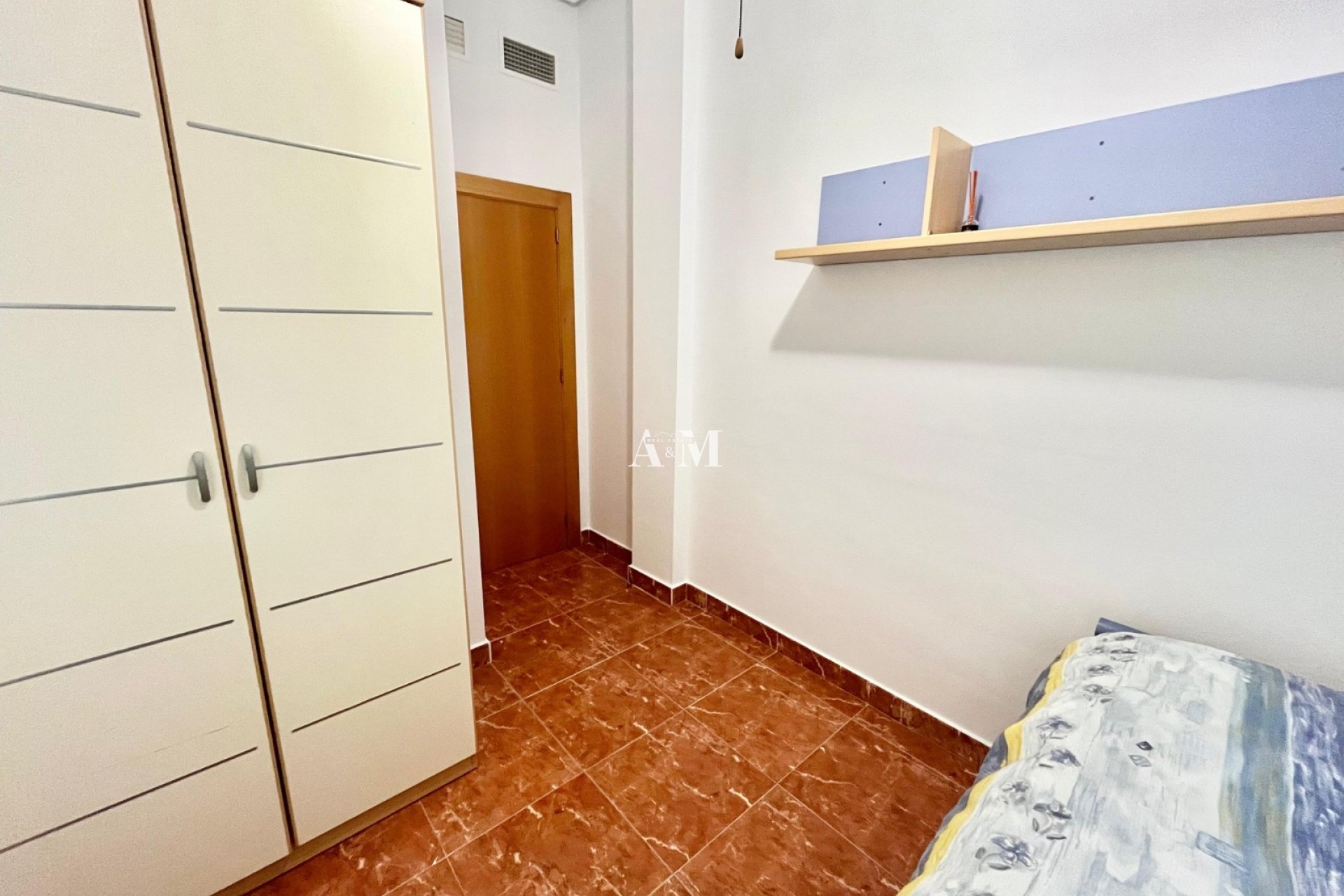 Alquiler a largo plazo - Apartamento / piso - Torre de la Horadada