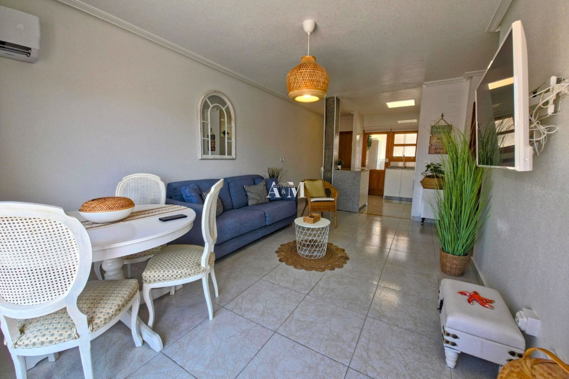 Alquiler a largo plazo - Apartamento / piso - Torre de la Horadada