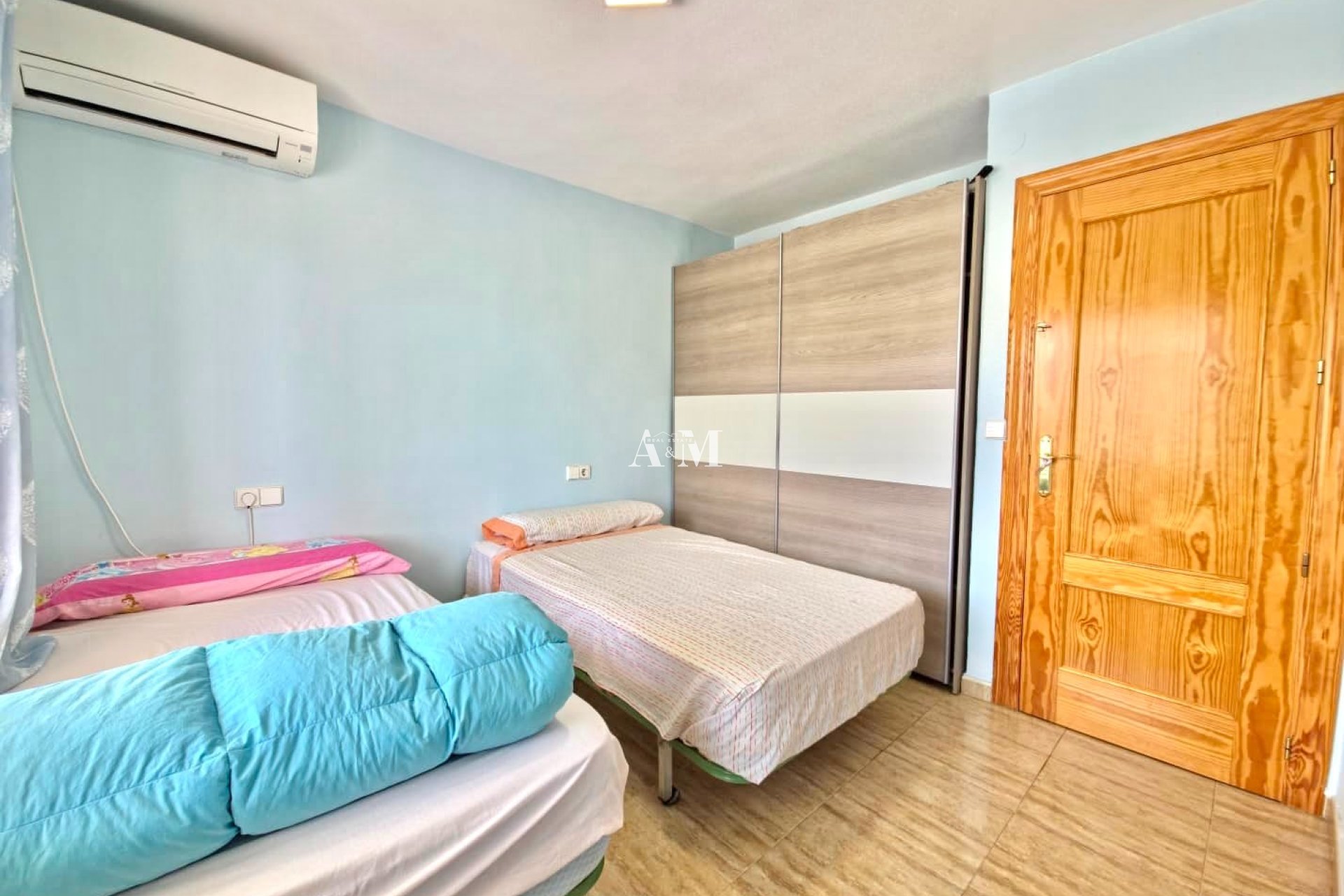 Alquiler a largo plazo - Apartamento / piso - Torre de la Horadada