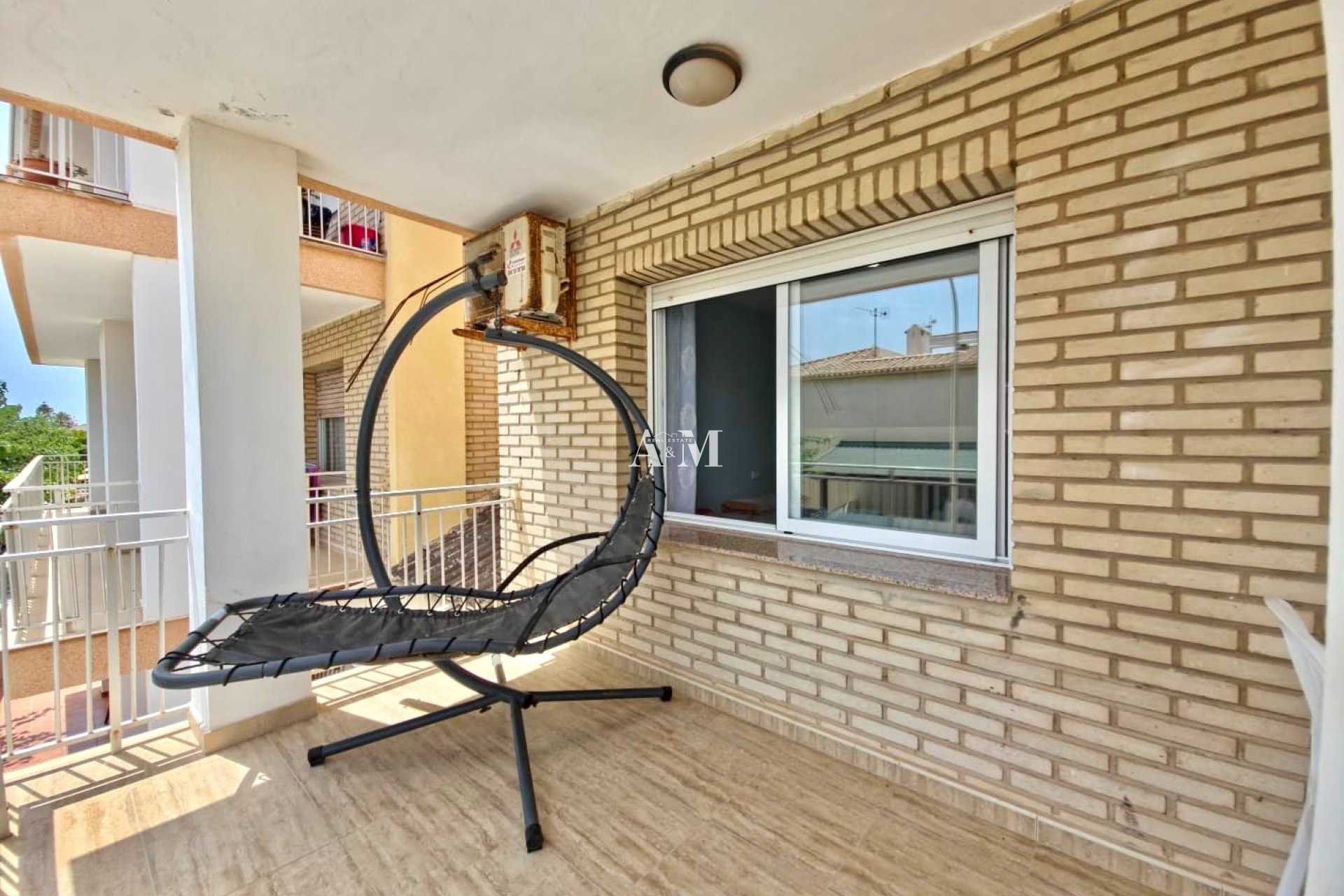 Alquiler a largo plazo - Apartamento / piso - Torre de la Horadada