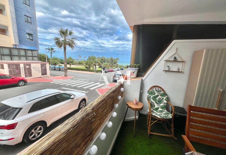 Alquiler a largo plazo - Apartamento / piso - Torrevieja - Cabo Cervera
