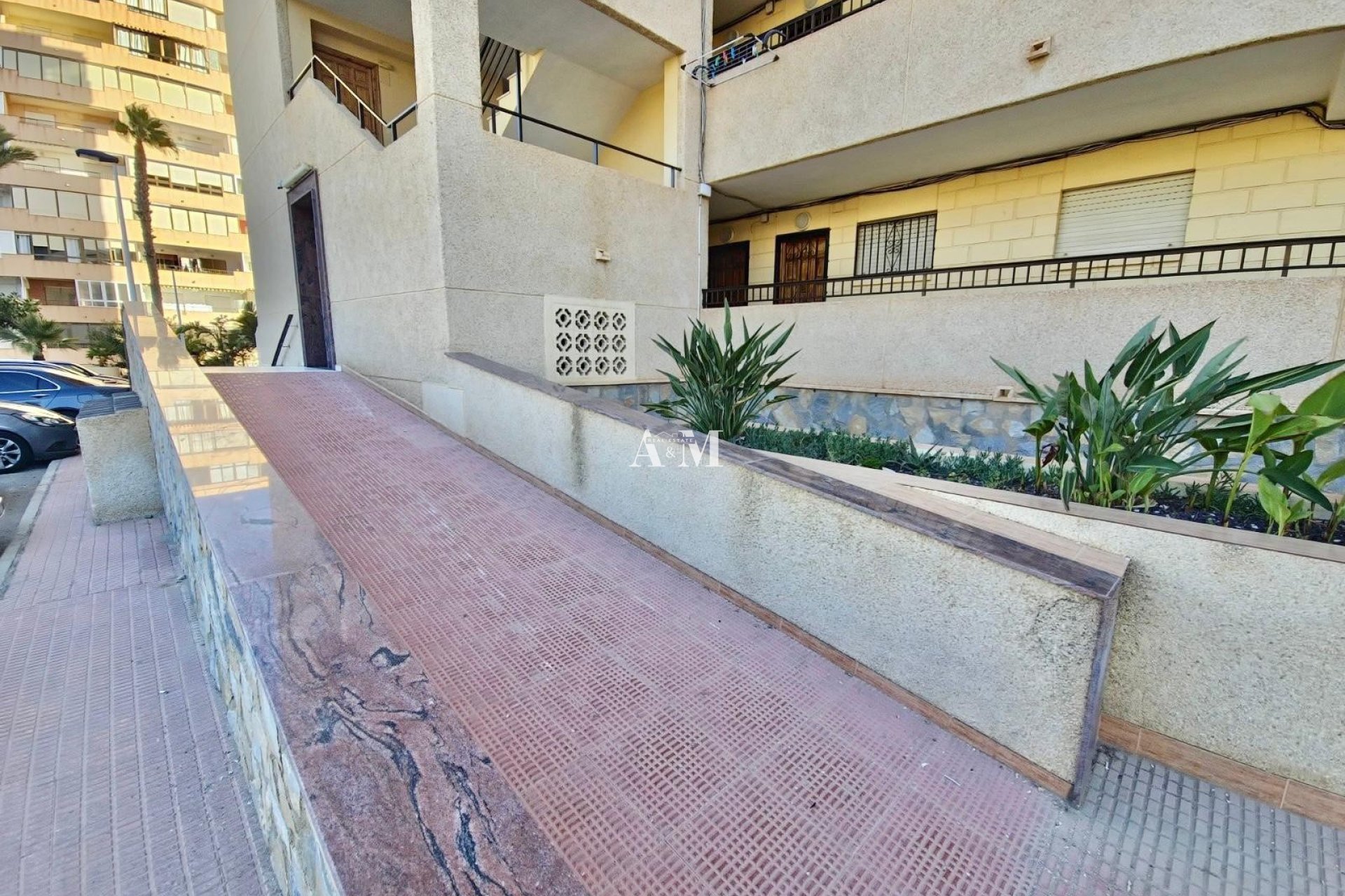 Alquiler a largo plazo - Apartamento / piso - Torrevieja - Cabo Cervera