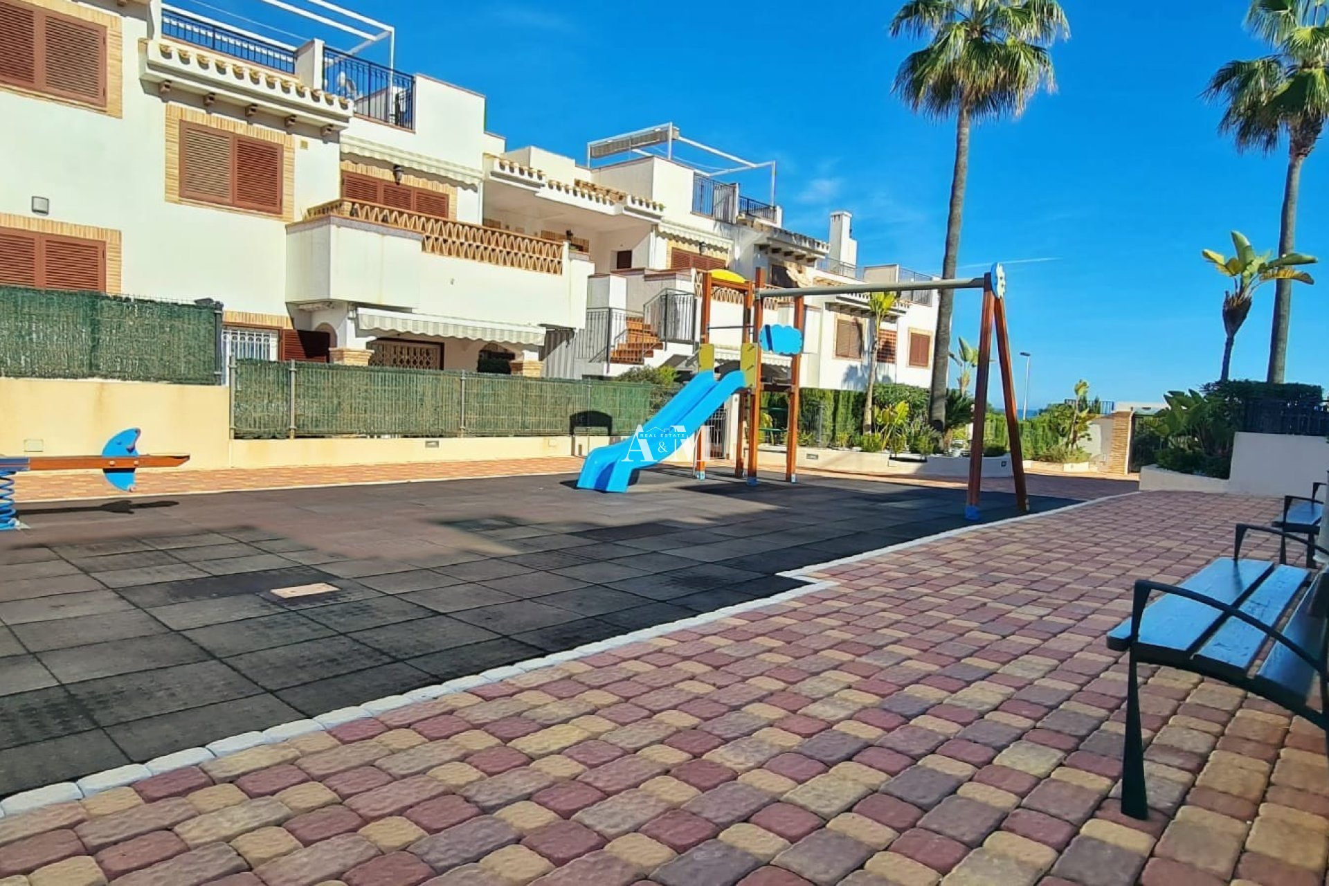 Alquiler a largo plazo - Apartamento / piso - Torrevieja - Cabo Cervera