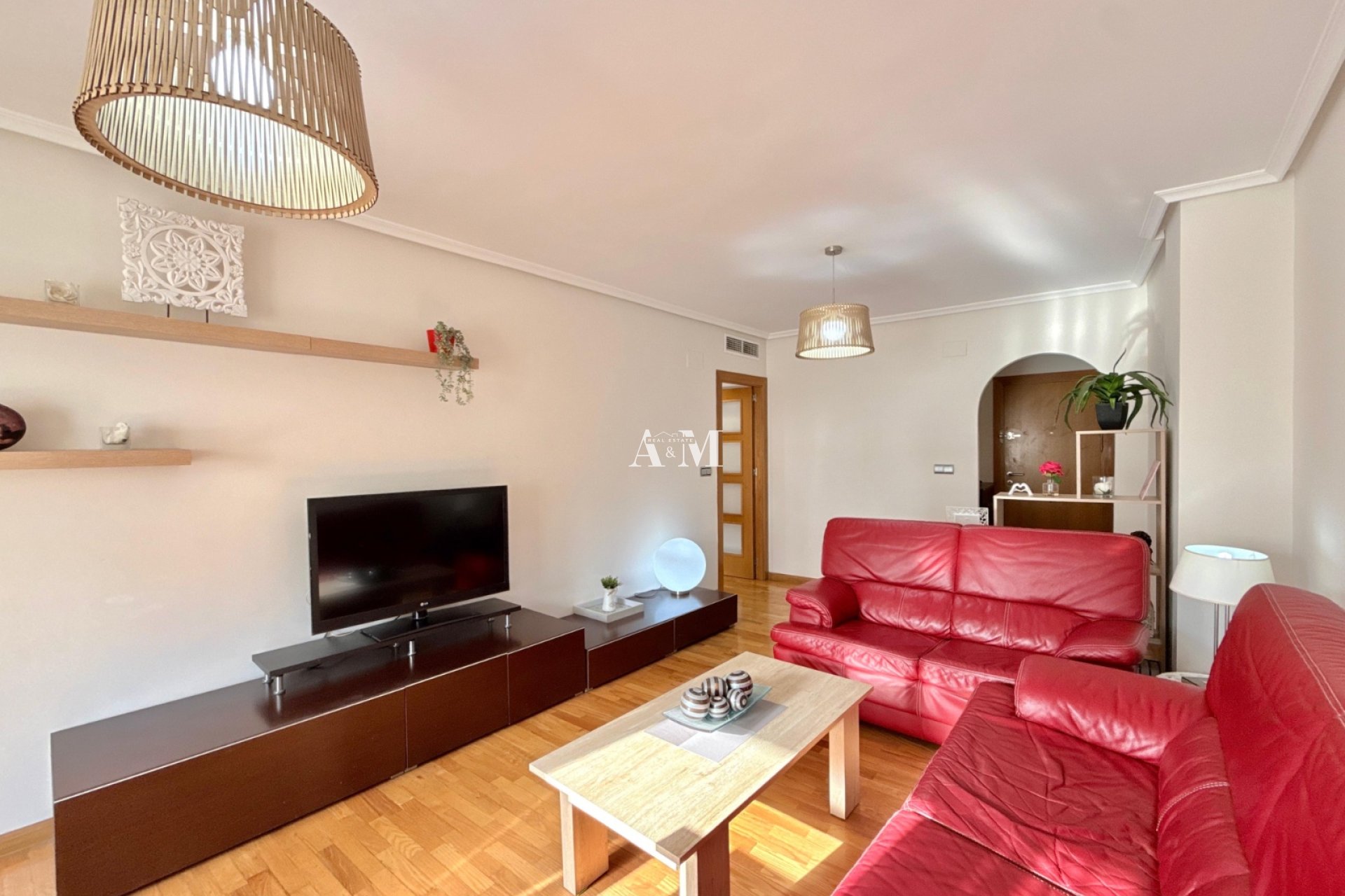 Alquiler a largo plazo - Apartamento / piso - Torrevieja - Centro