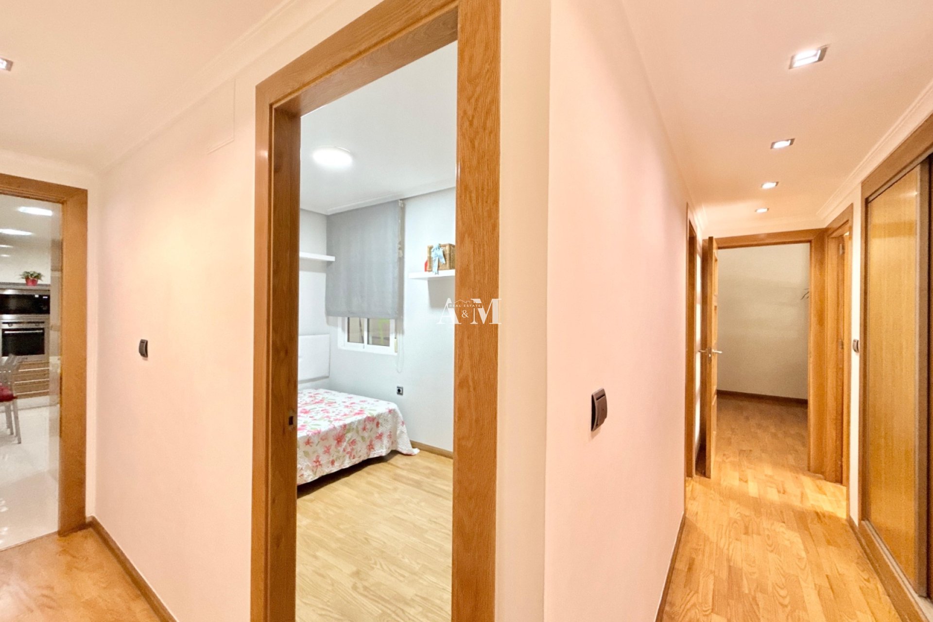 Alquiler a largo plazo - Apartamento / piso - Torrevieja - Centro