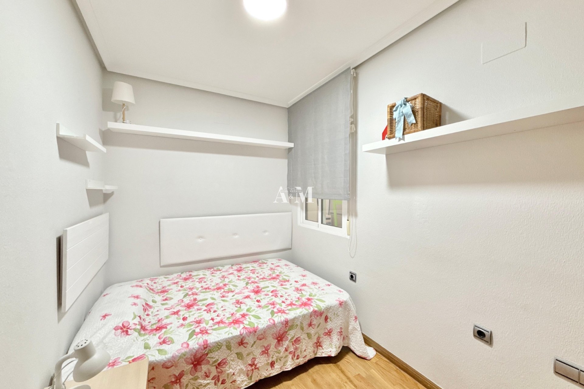 Alquiler a largo plazo - Apartamento / piso - Torrevieja - Centro