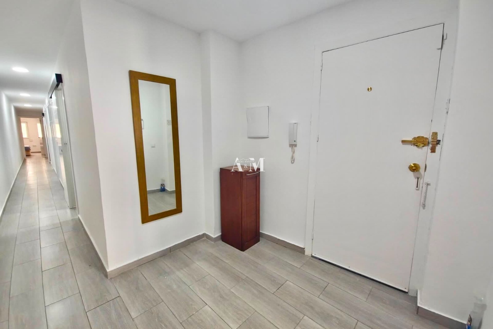 Alquiler a largo plazo - Apartamento / piso - Torrevieja - Centro