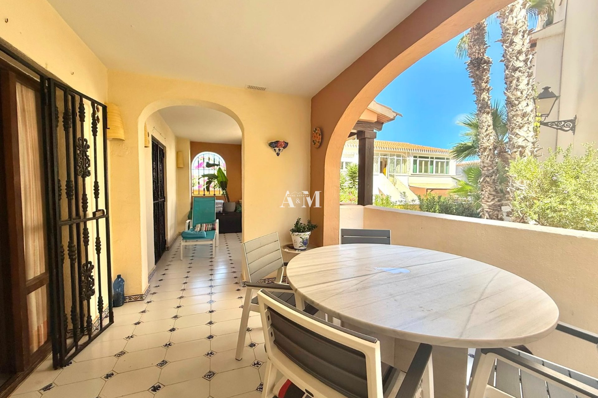 Alquiler a largo plazo - Apartamento / piso - Torrevieja - Centro