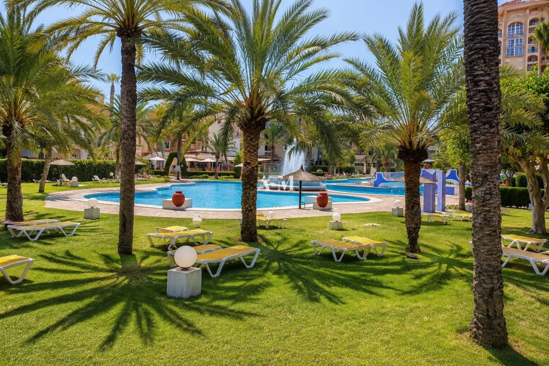 Alquiler a largo plazo - Apartamento / piso - Torrevieja - Centro
