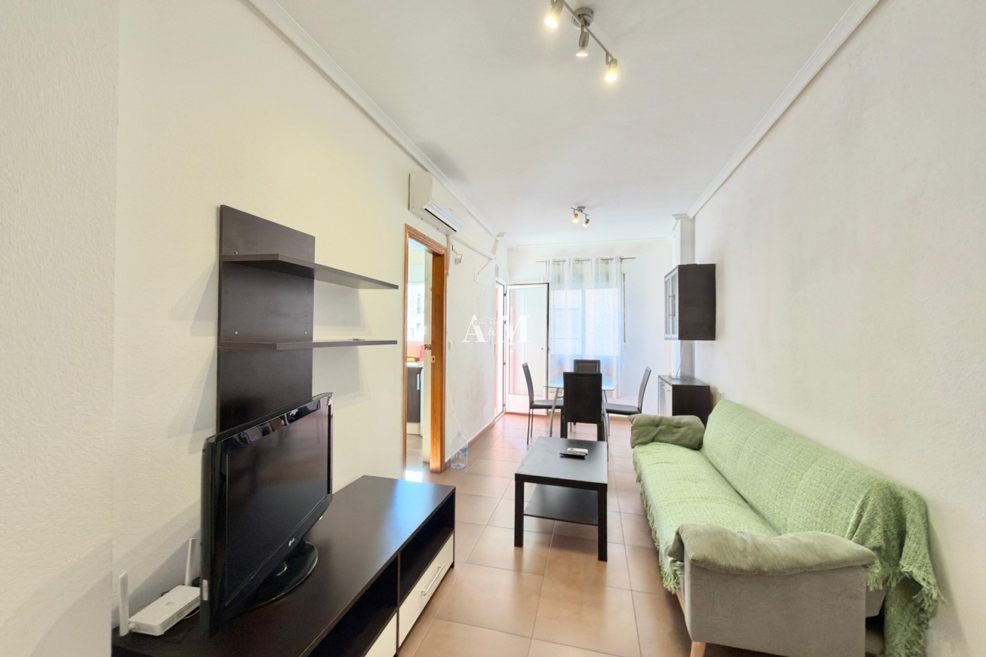 Alquiler a largo plazo - Apartamento / piso - Torrevieja - Centro