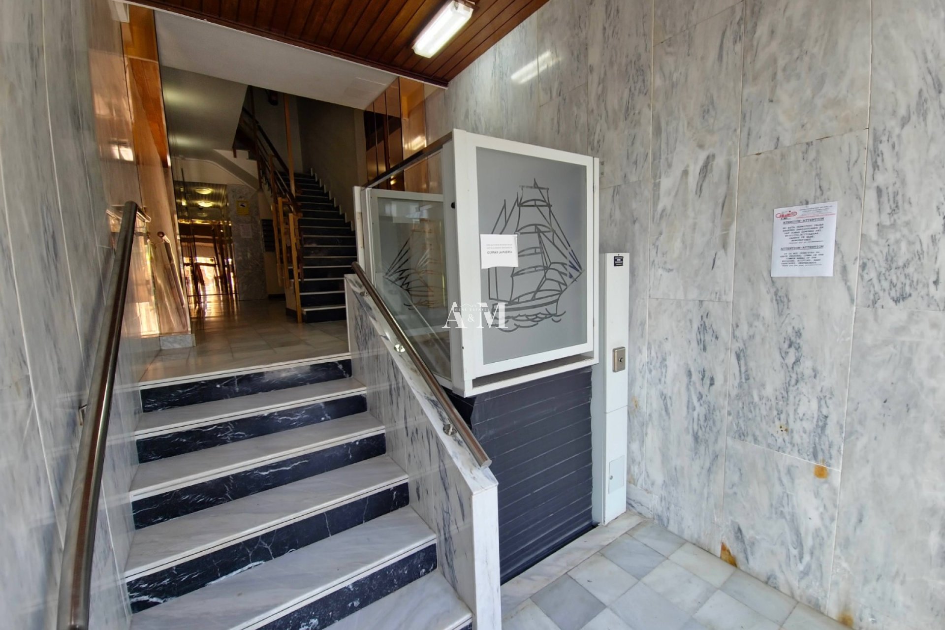 Alquiler a largo plazo - Apartamento / piso - Torrevieja - Centro