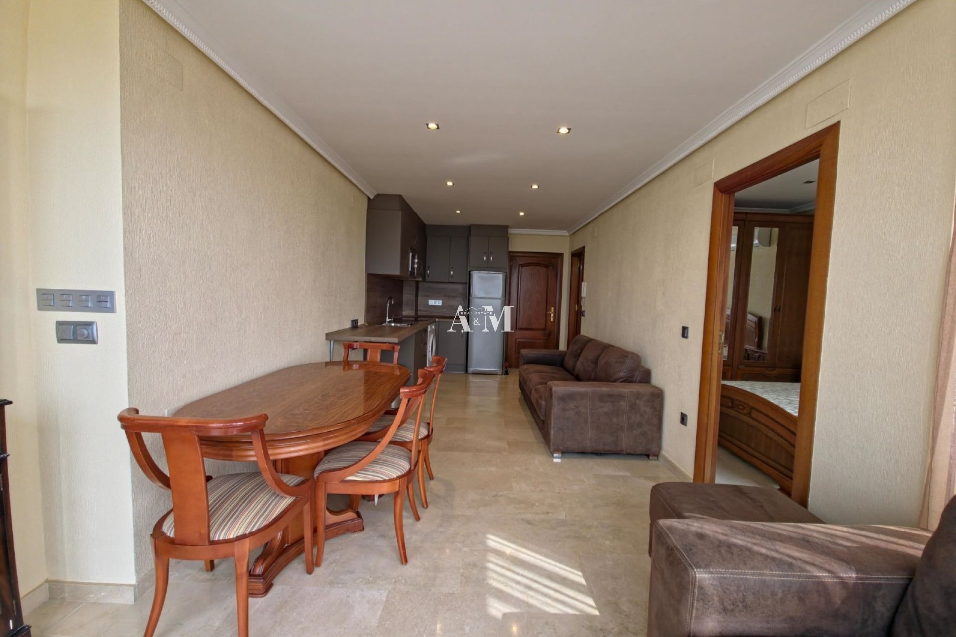 Alquiler a largo plazo - Apartamento / piso - Torrevieja - Centro