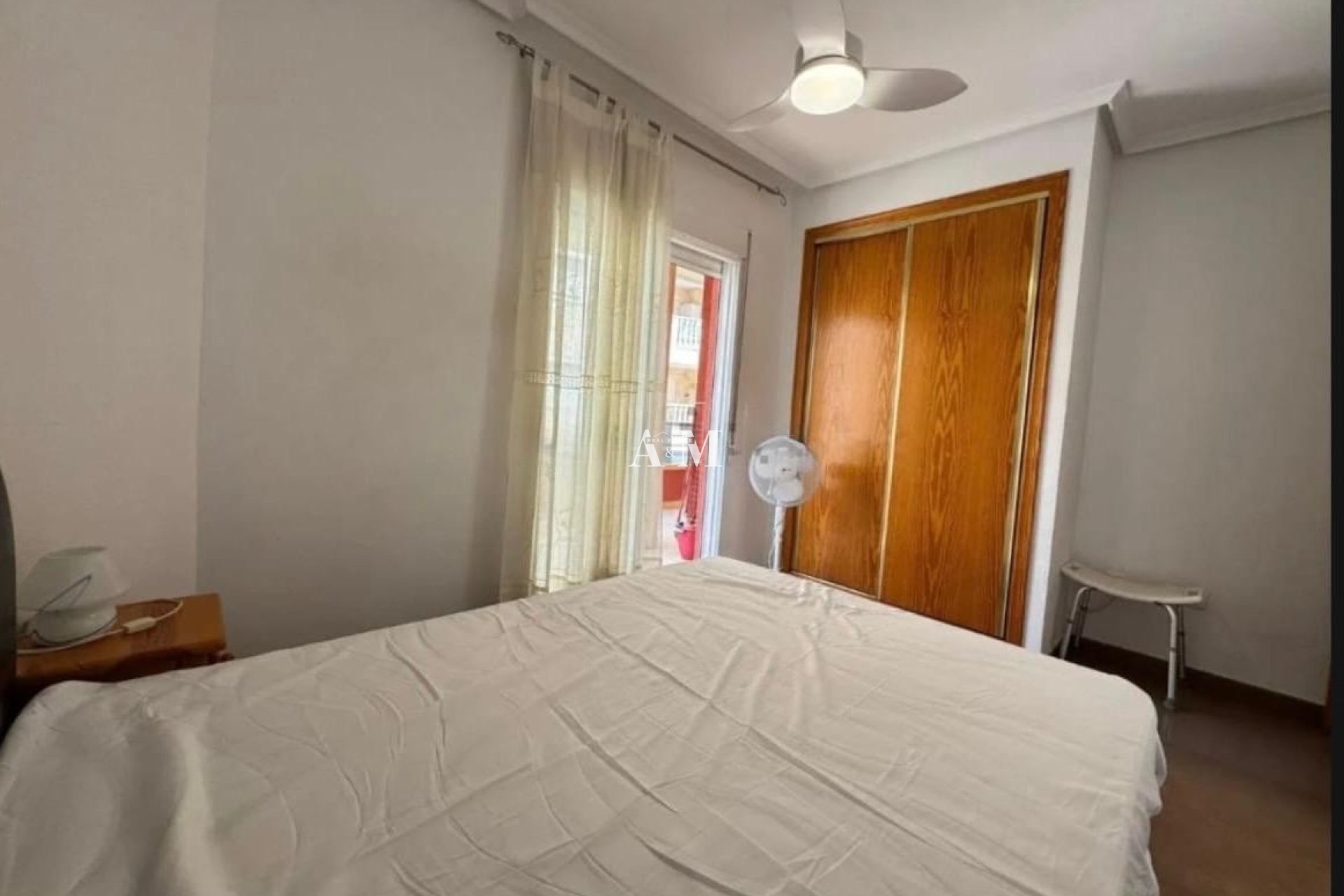 Alquiler a largo plazo - Apartamento / piso - Torrevieja - Centro