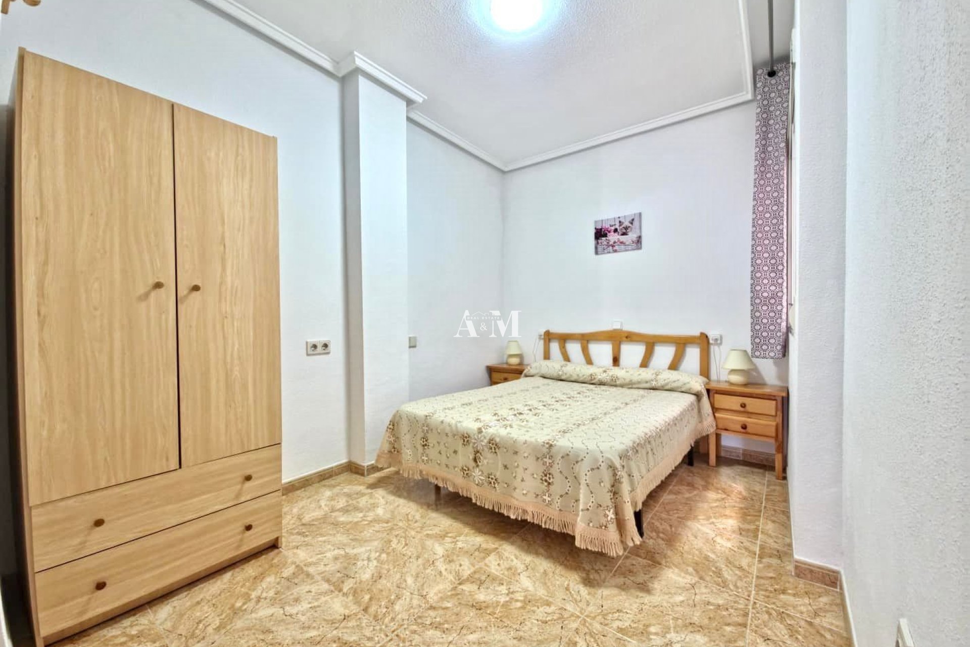 Alquiler a largo plazo - Apartamento / piso - Torrevieja - Centro